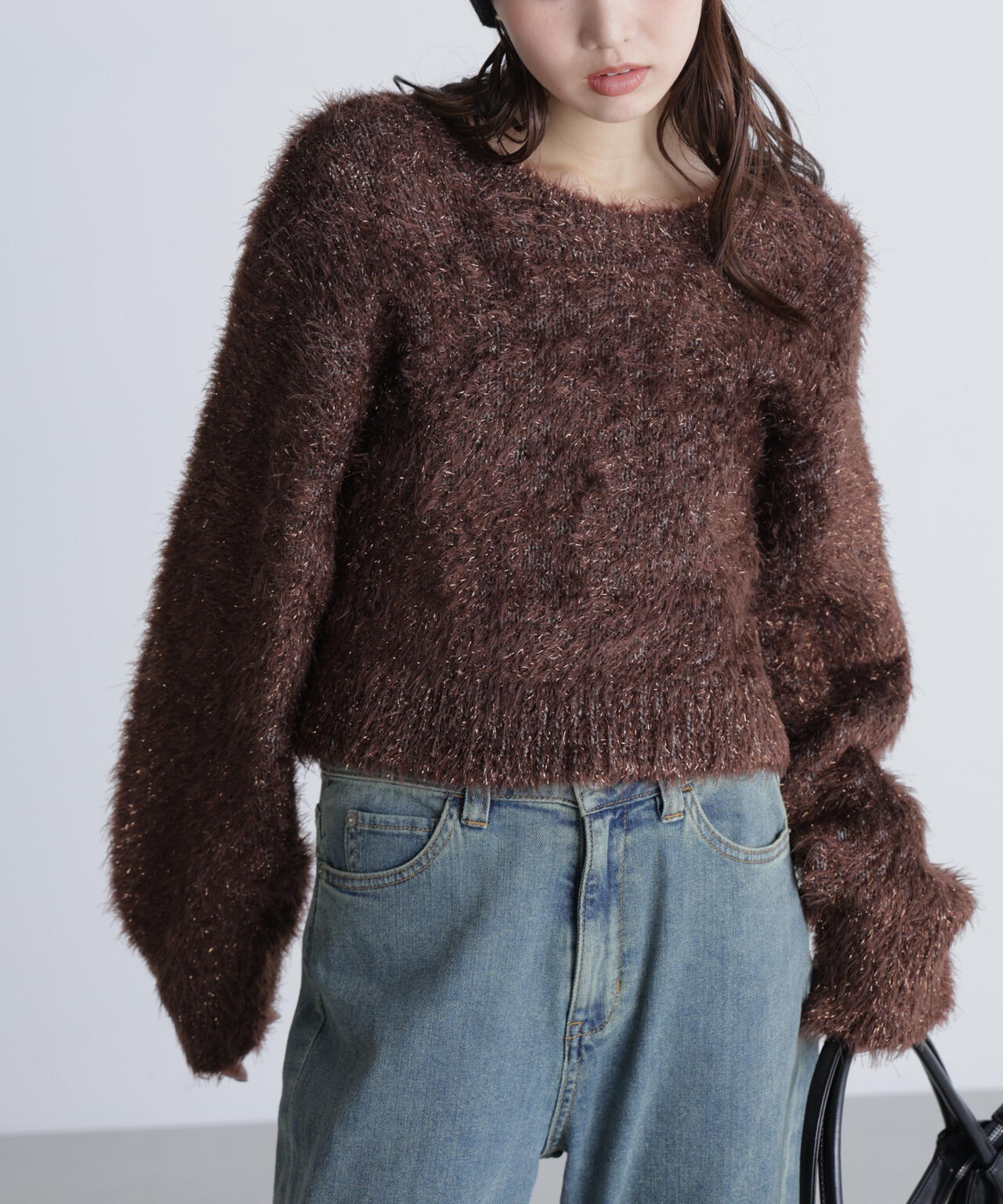 ラメフェザープルオーバーニット