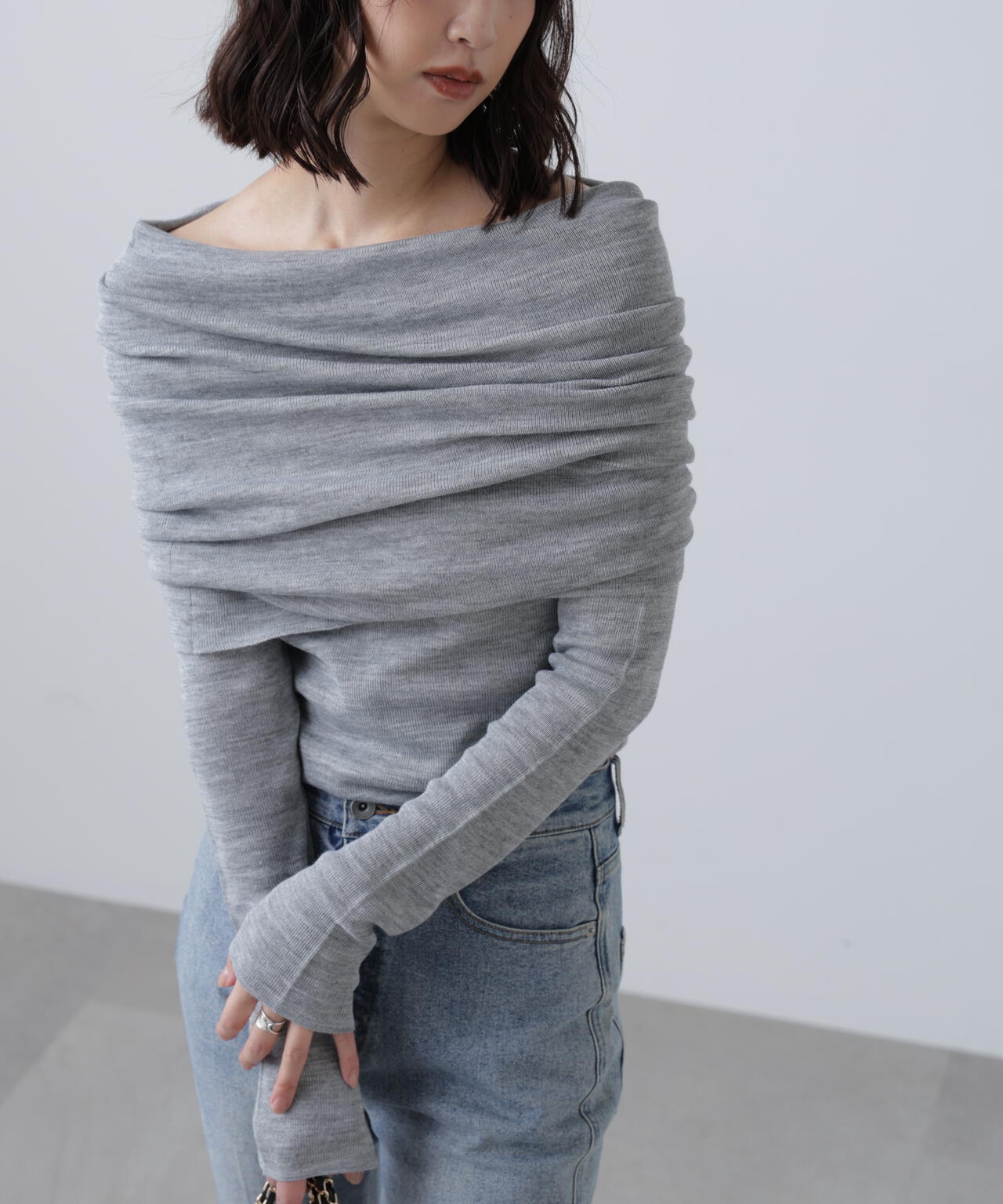 【RIO企画】袖口ボタンオフショルニット〈MFM〉