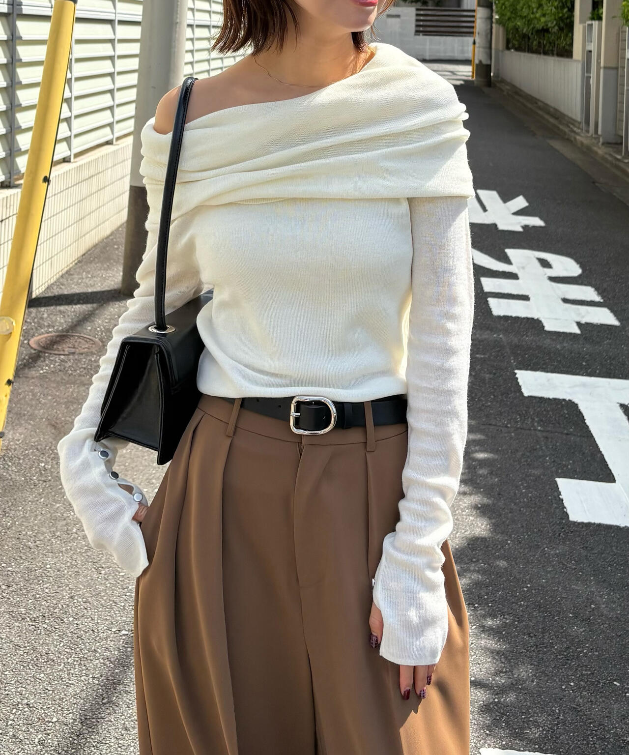 【RIO企画】袖口ボタンオフショルニット〈MFM〉