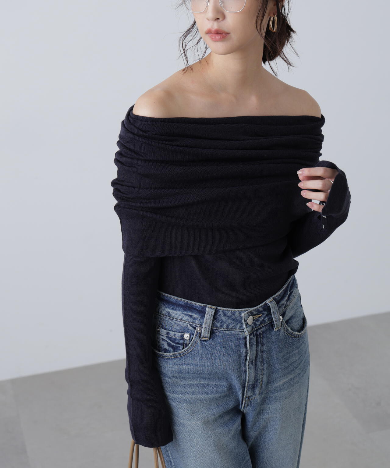 【RIO企画】袖口ボタンオフショルニット〈MFM〉