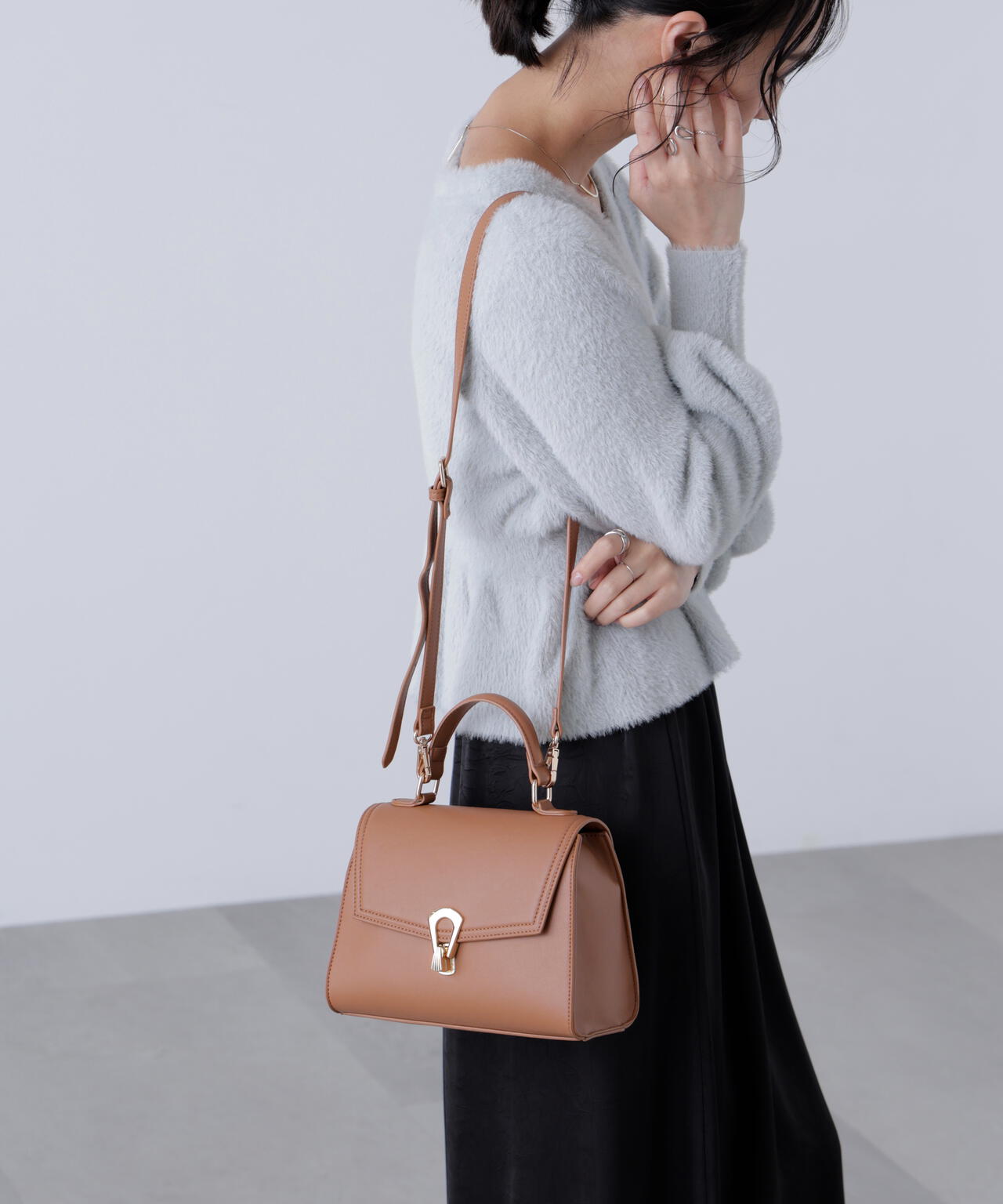 クリップショルダーバッグ