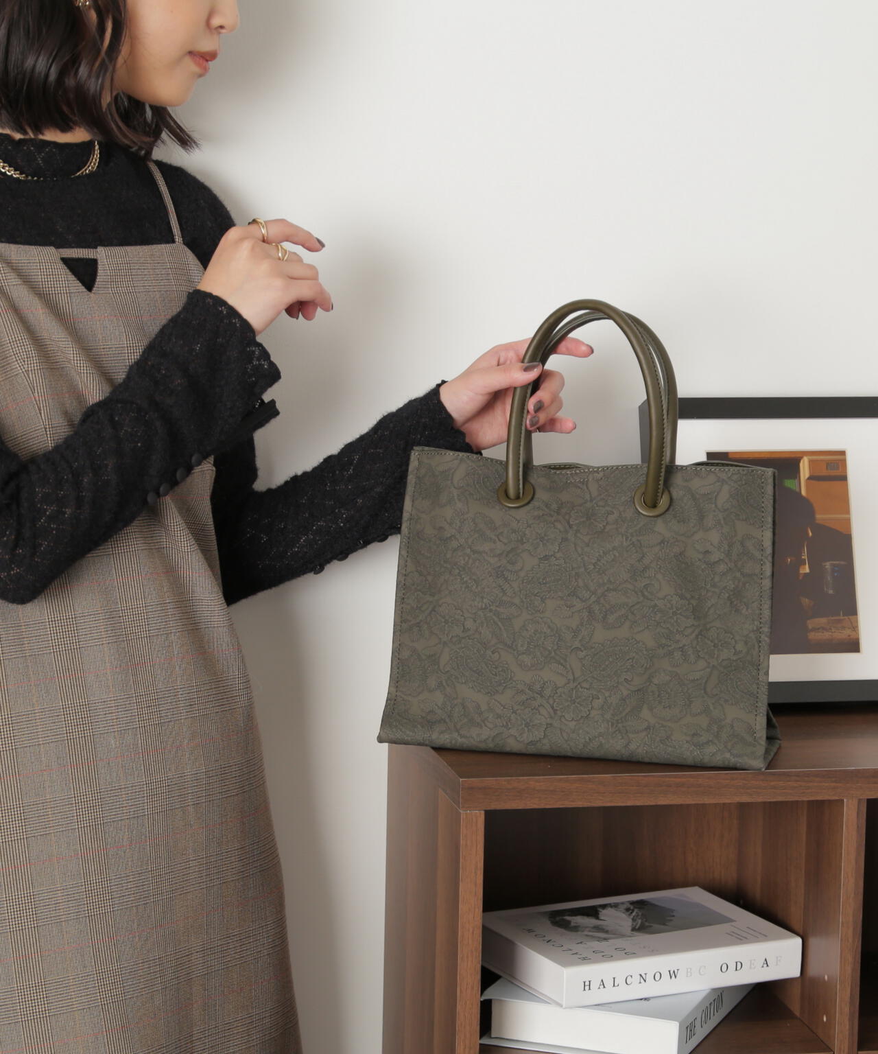 【ブラウン・カーキ 追加生産予約】エンボスペイズリーバッグ