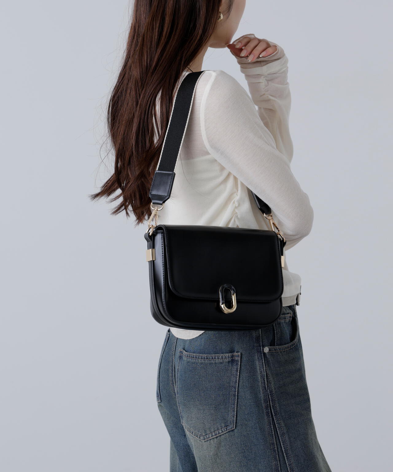 レトロフラップショルダーバッグ