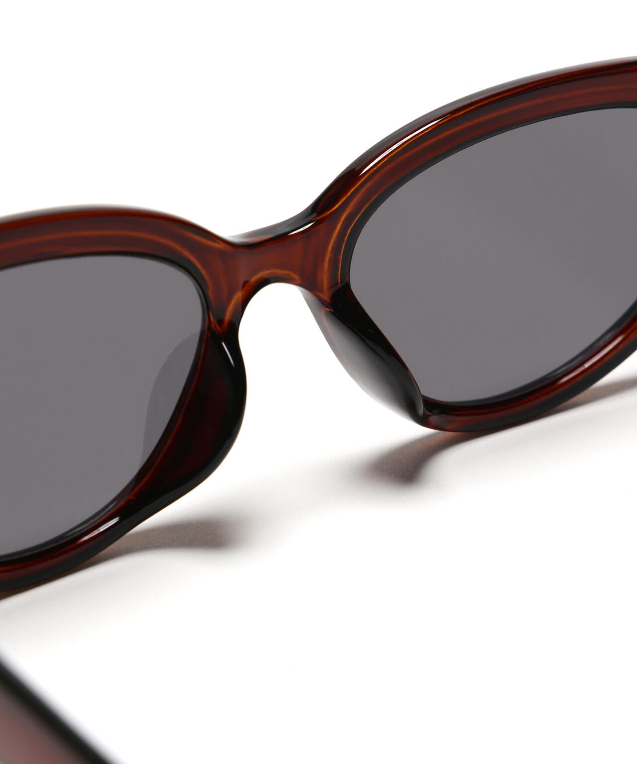 キャットアイサングラス