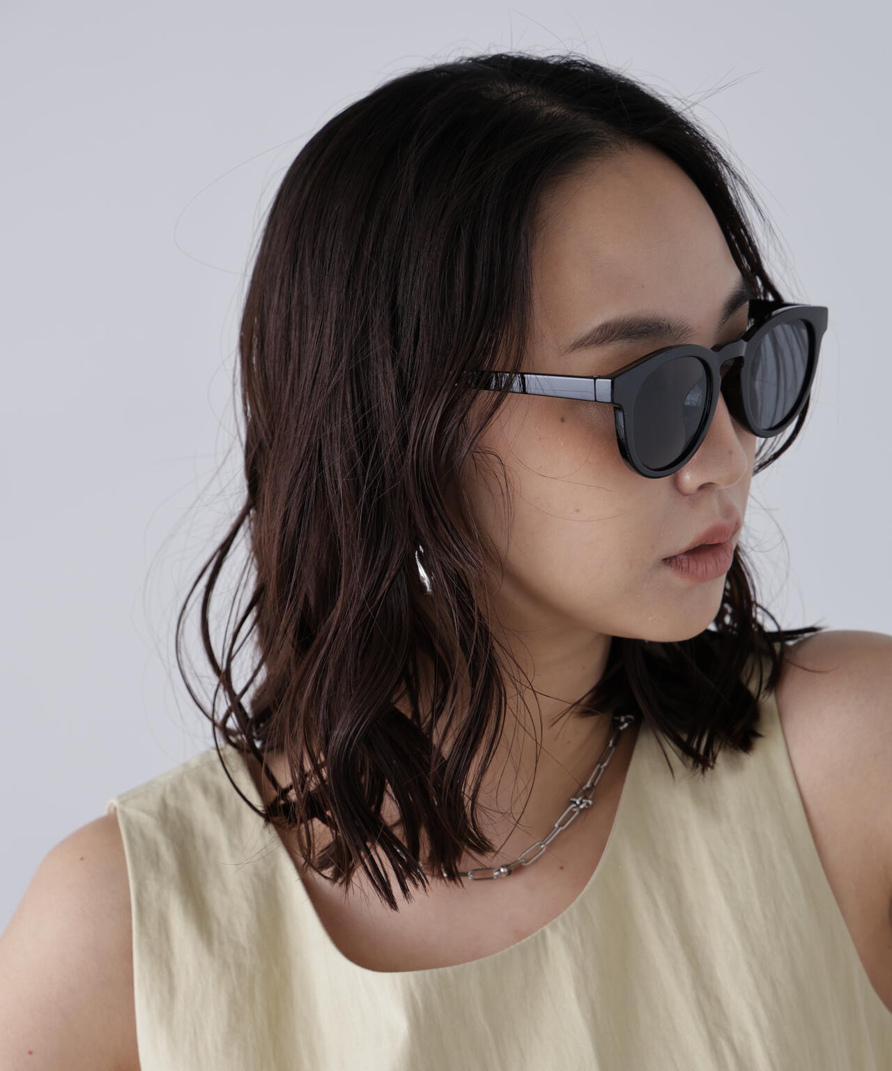 ソリッドサングラス