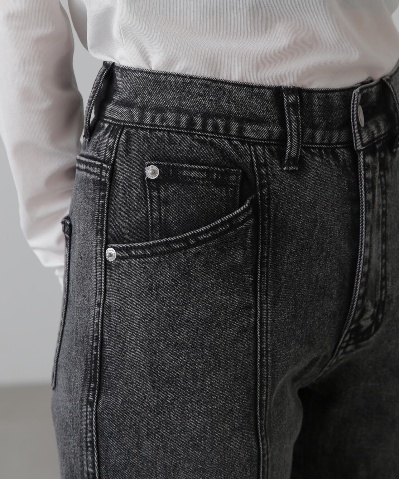 80eb0687-aca4-5318-86a1-2d412e8b9aeb_Image