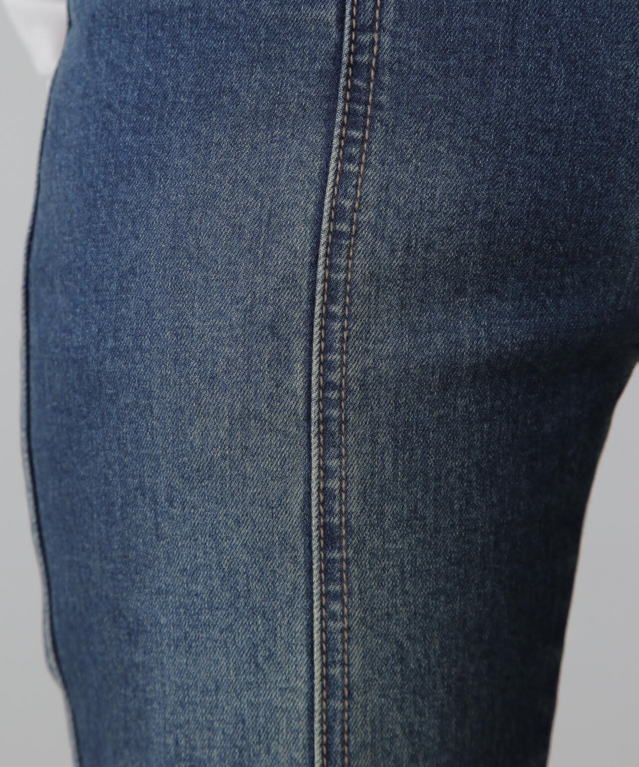 b5a9dd91-eb28-52a3-8bb6-d0d7572aa53e_Image