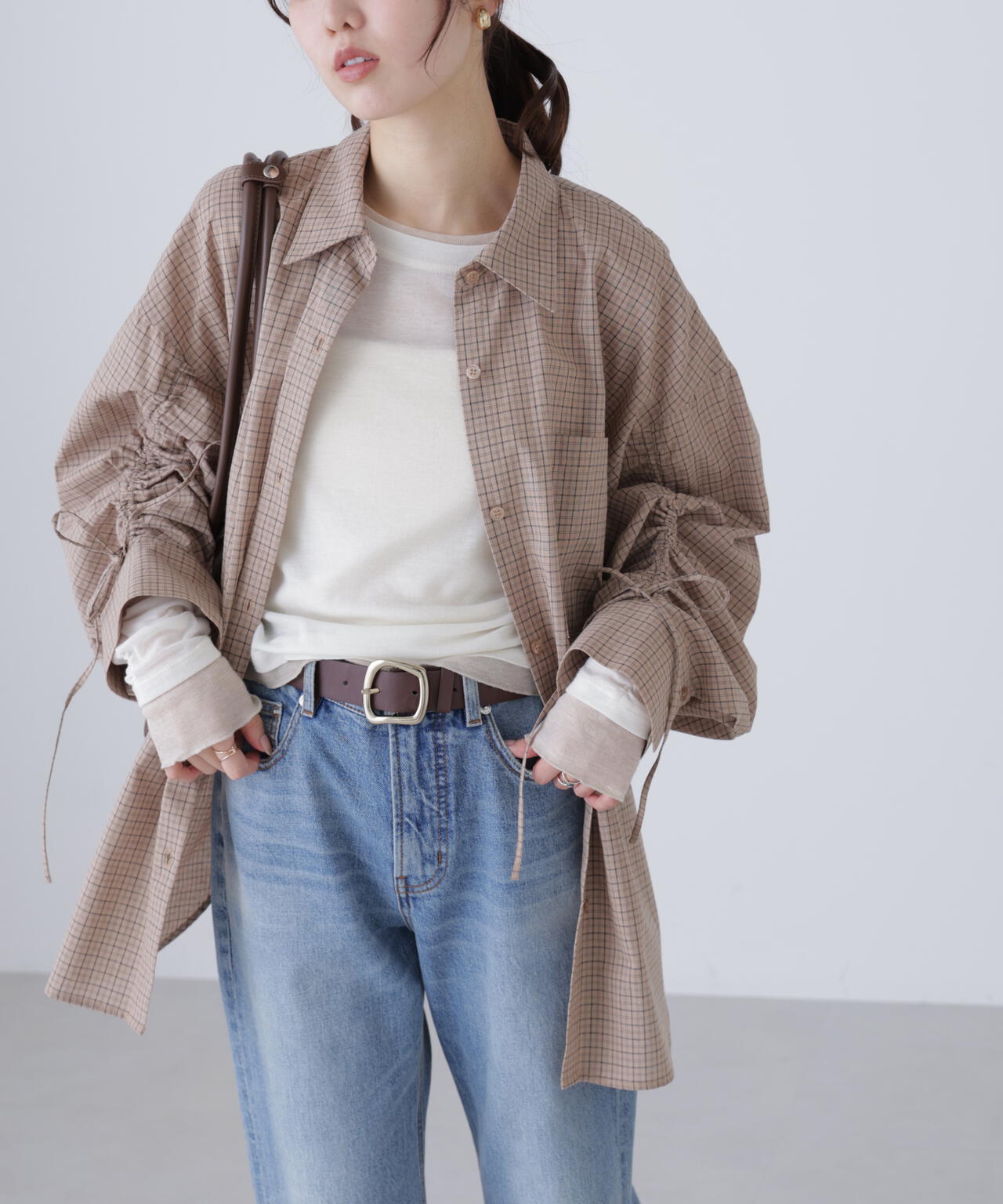 袖シャーリングオーバーシャツ