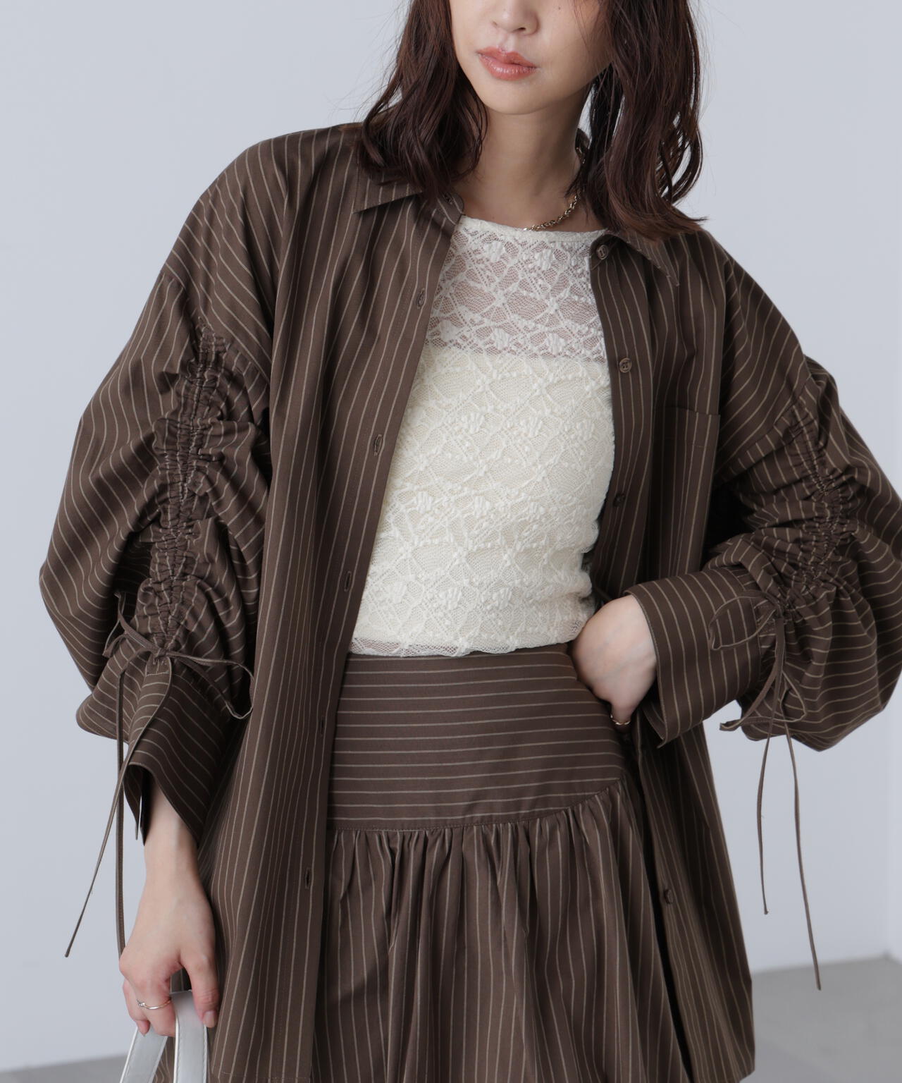 袖シャーリングオーバーシャツ