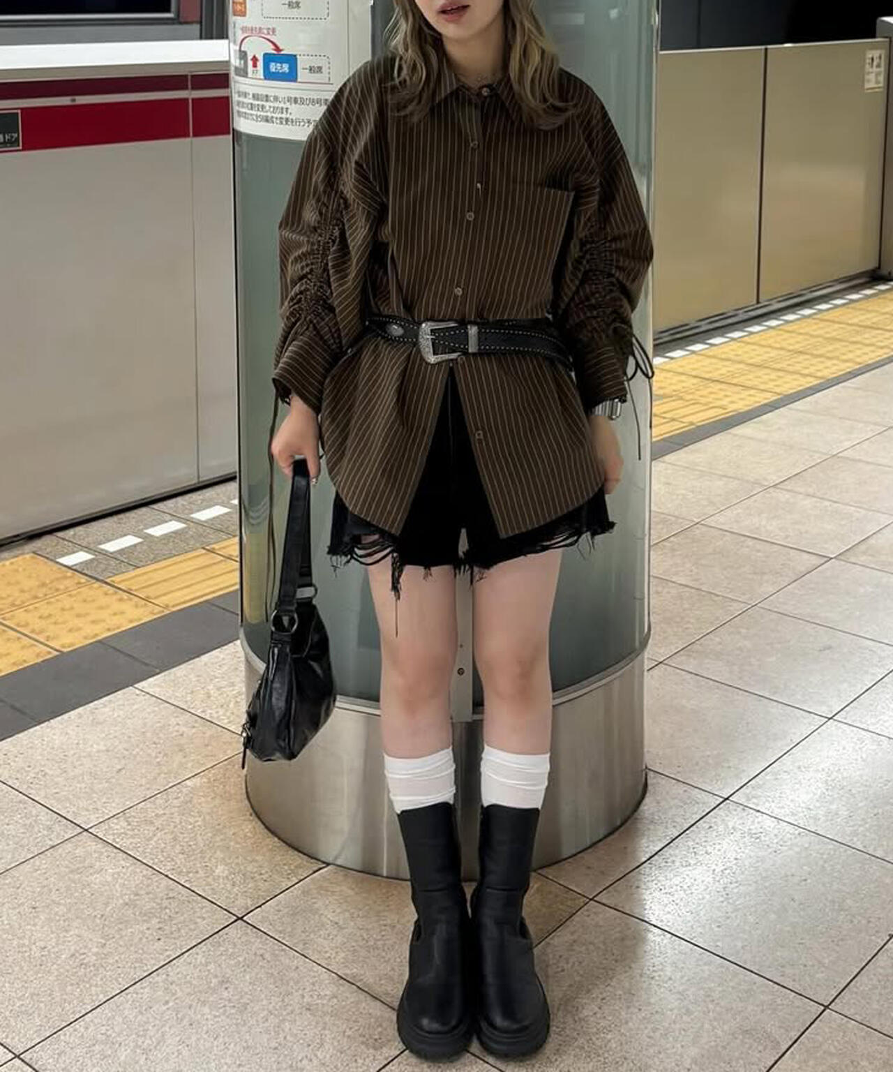 袖シャーリングオーバーシャツ