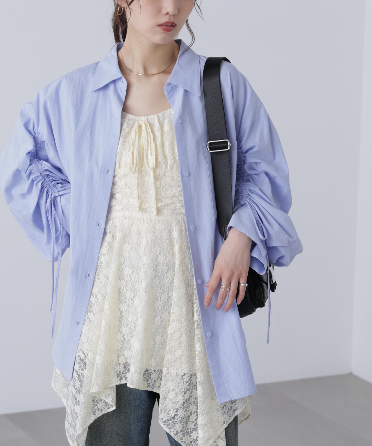 袖シャーリングオーバーシャツ