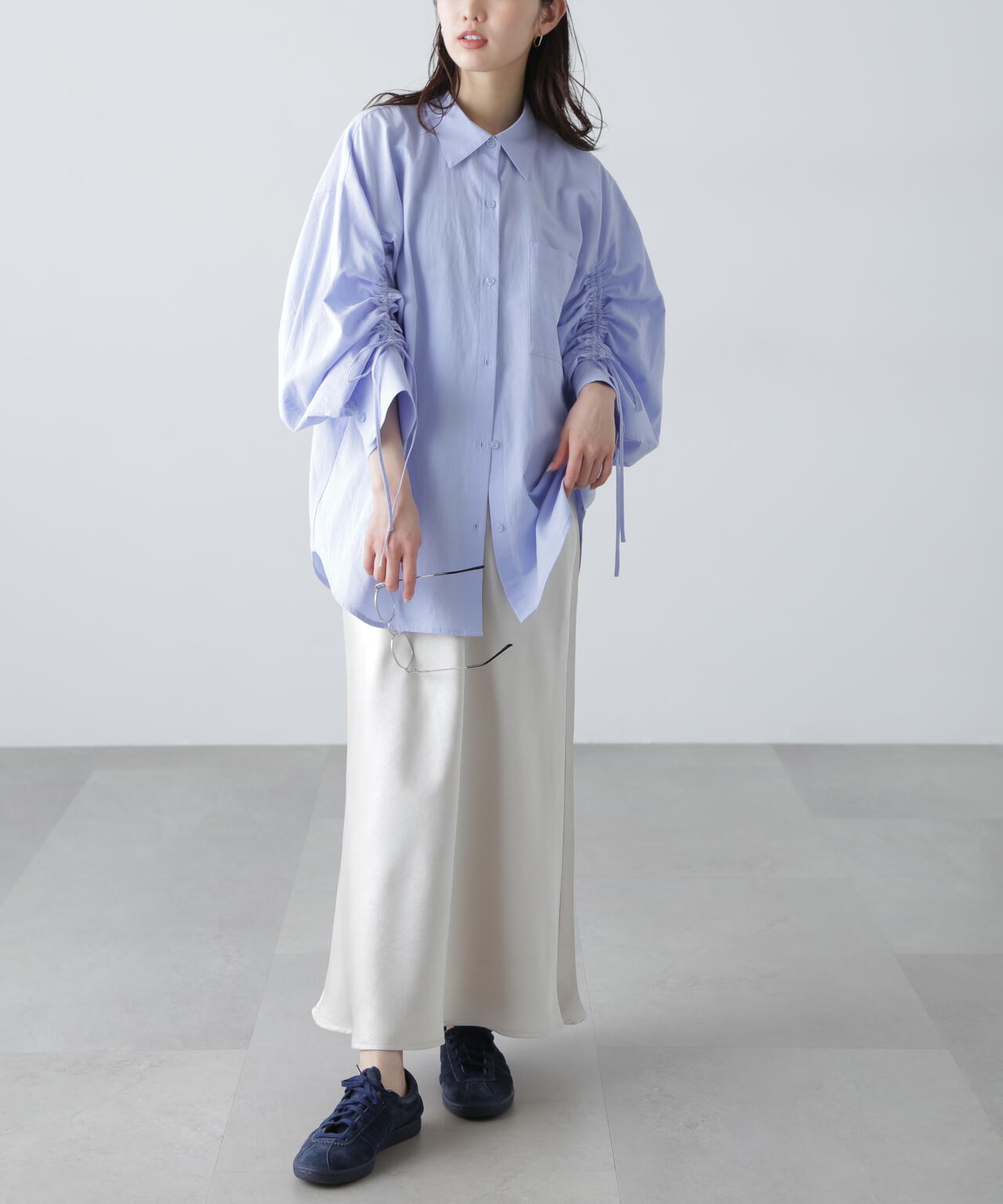 袖シャーリングオーバーシャツ