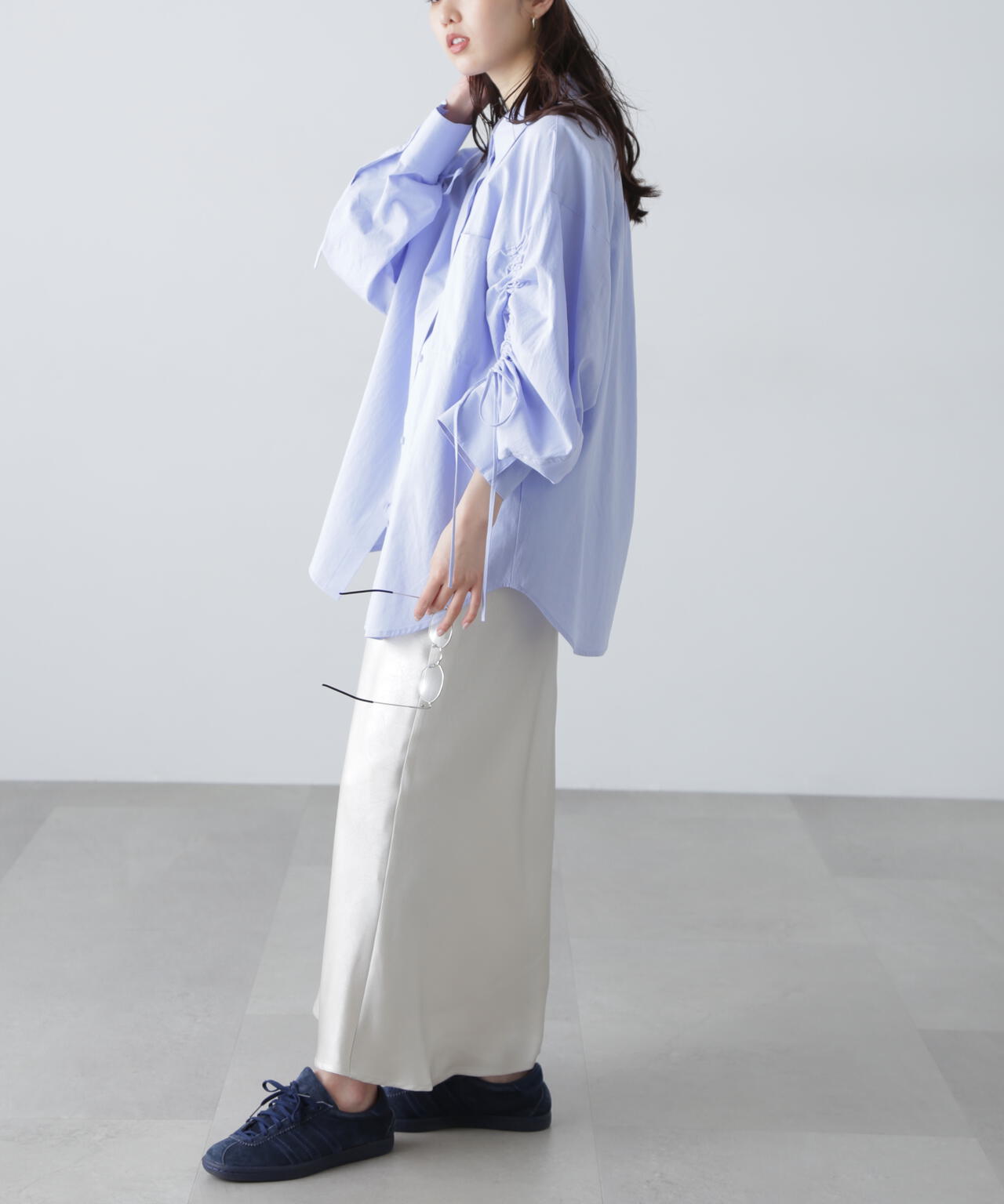 袖シャーリングオーバーシャツ