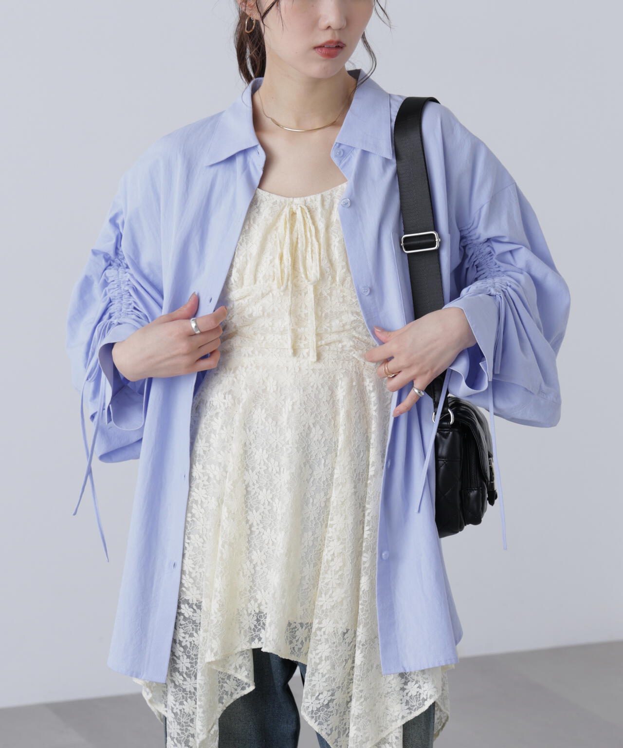 袖シャーリングオーバーシャツ