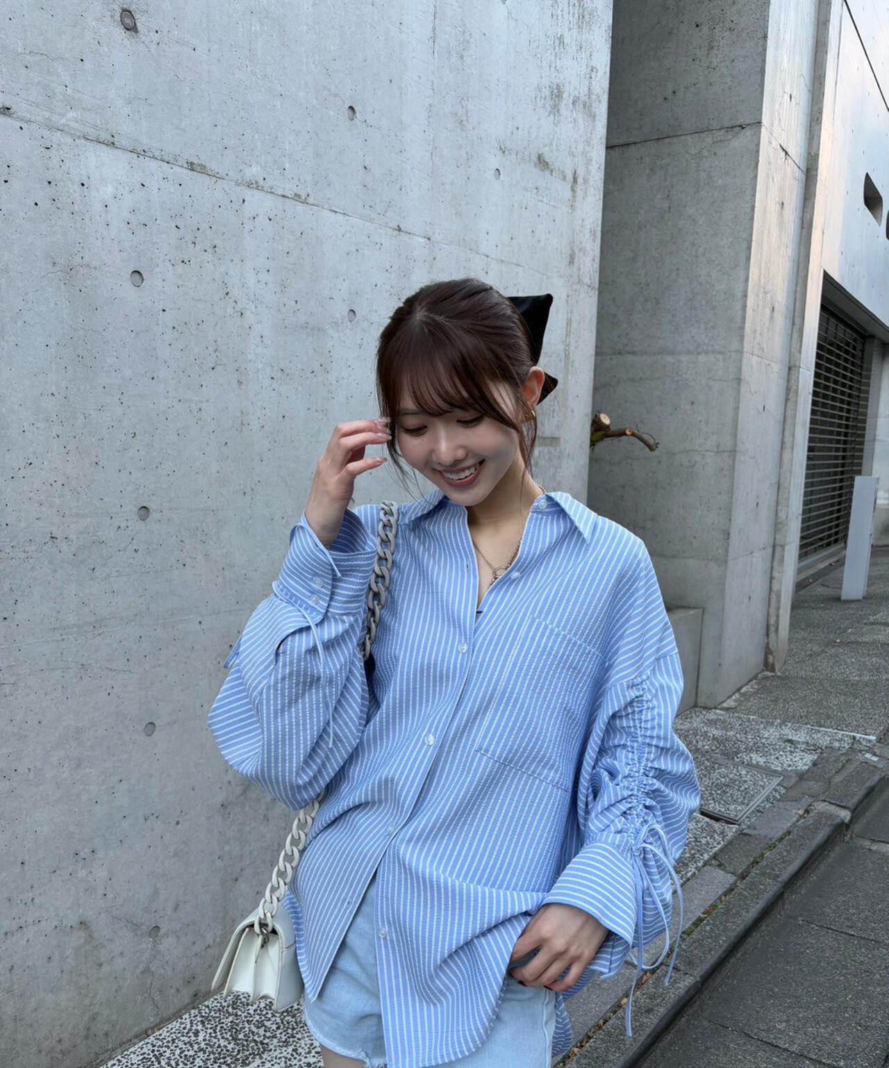 袖シャーリングオーバーシャツ