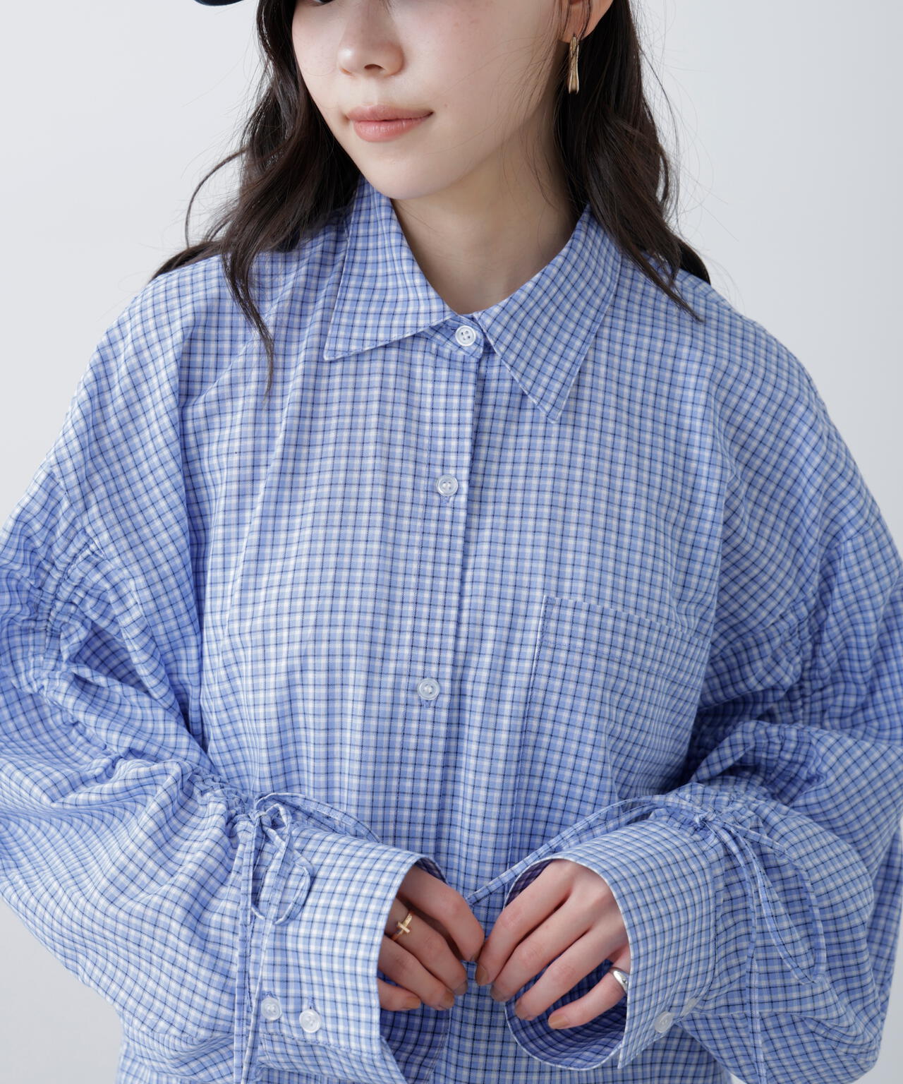 袖シャーリングオーバーシャツ