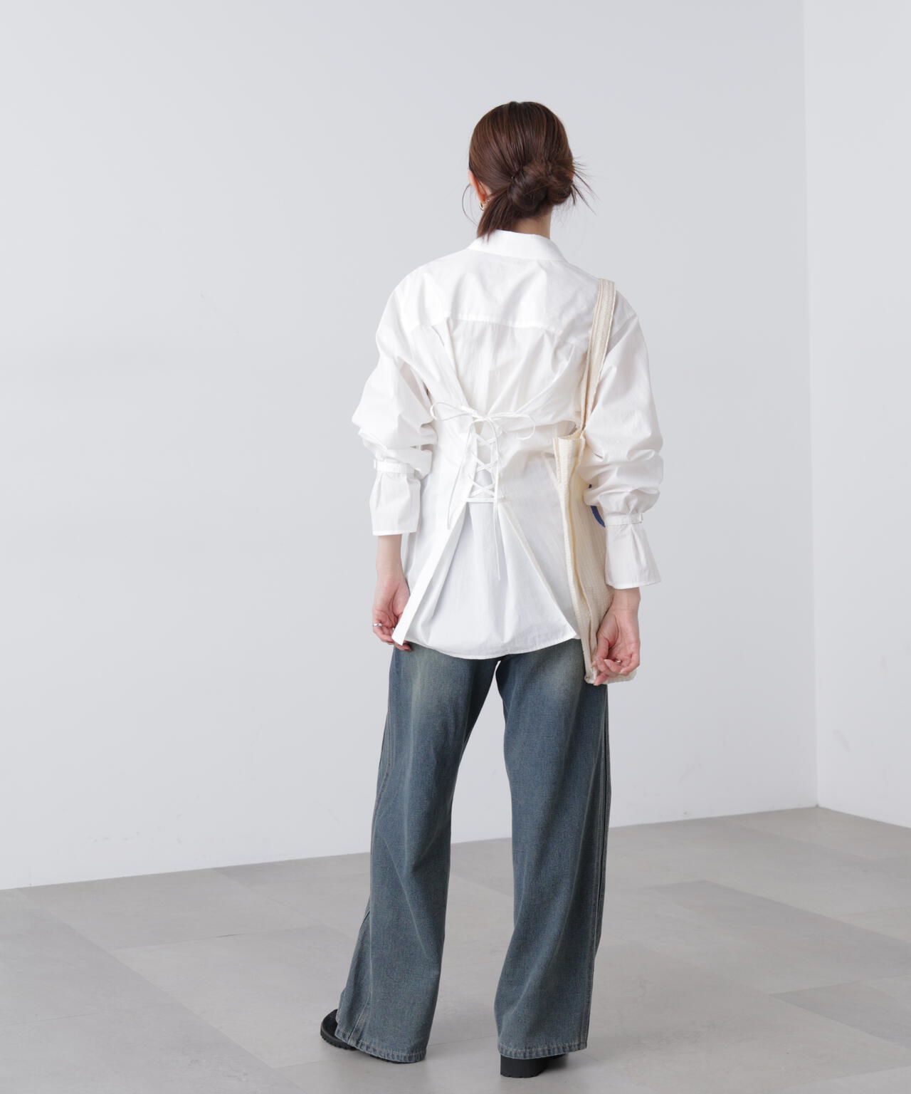 ウエストシェイプレースアップシャツ