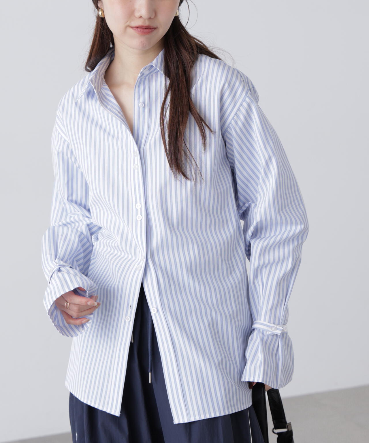 ウエストシェイプレースアップシャツ