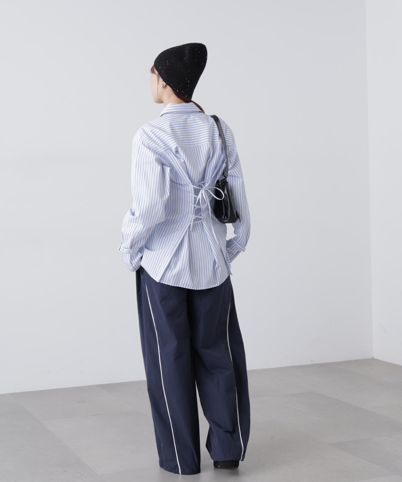 ウエストシェイプレースアップシャツ