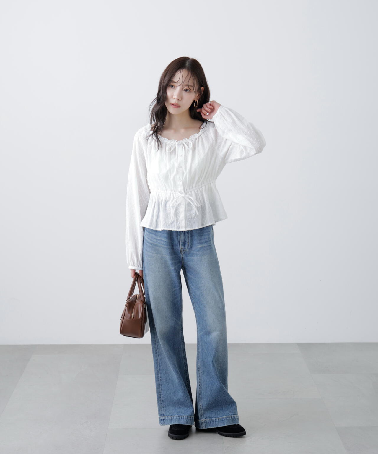 コットンレースペプラムブラウス