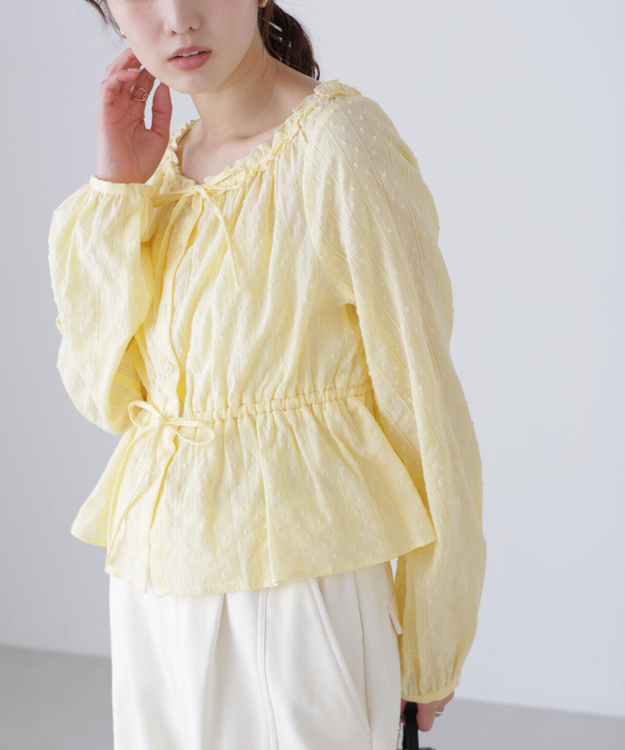 コットンレースペプラムブラウス