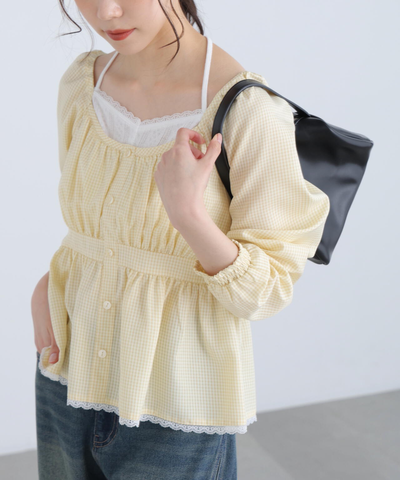 レイヤード風ギンガムチェックペプラムブラウス