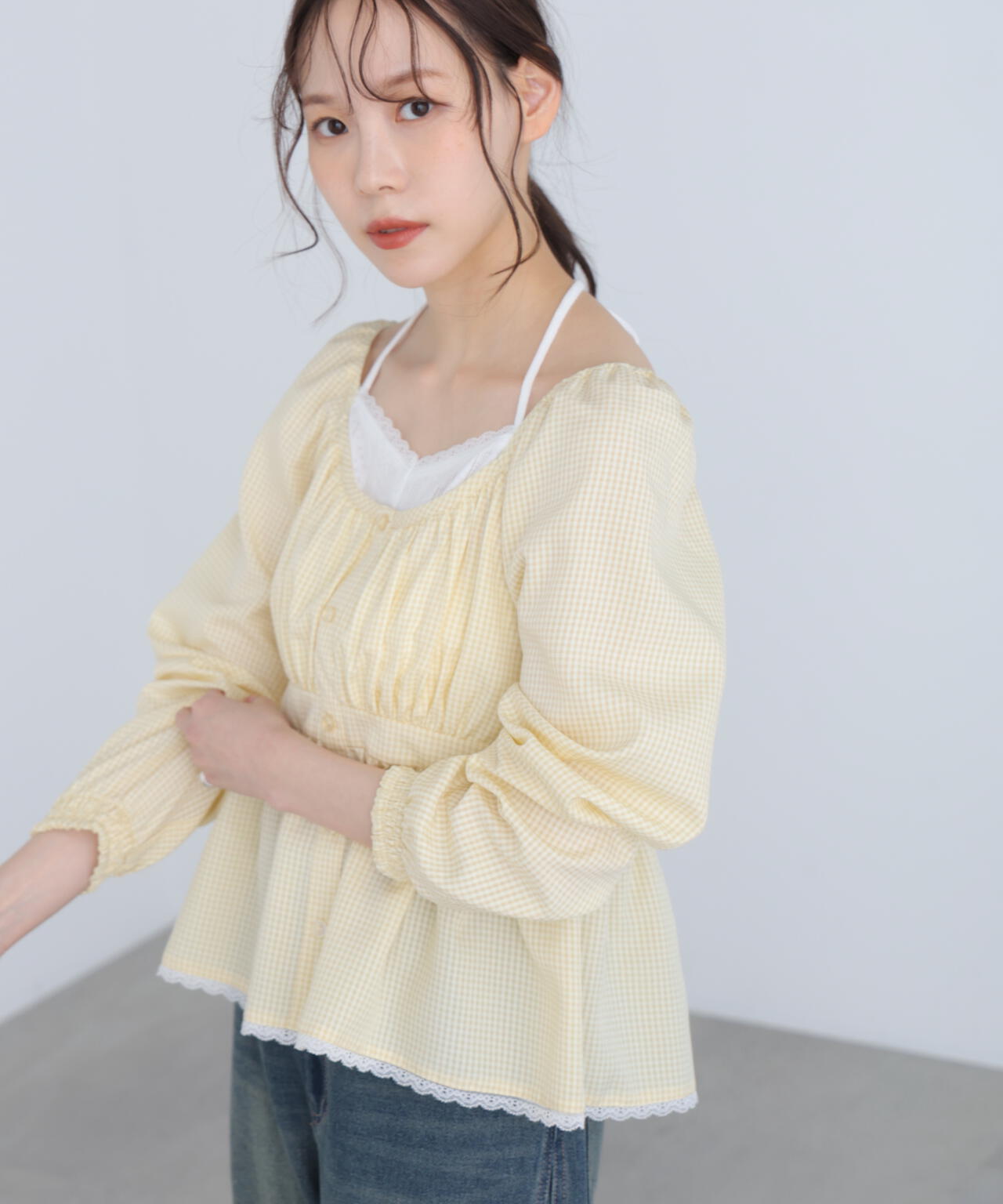 レイヤード風ギンガムチェックペプラムブラウス