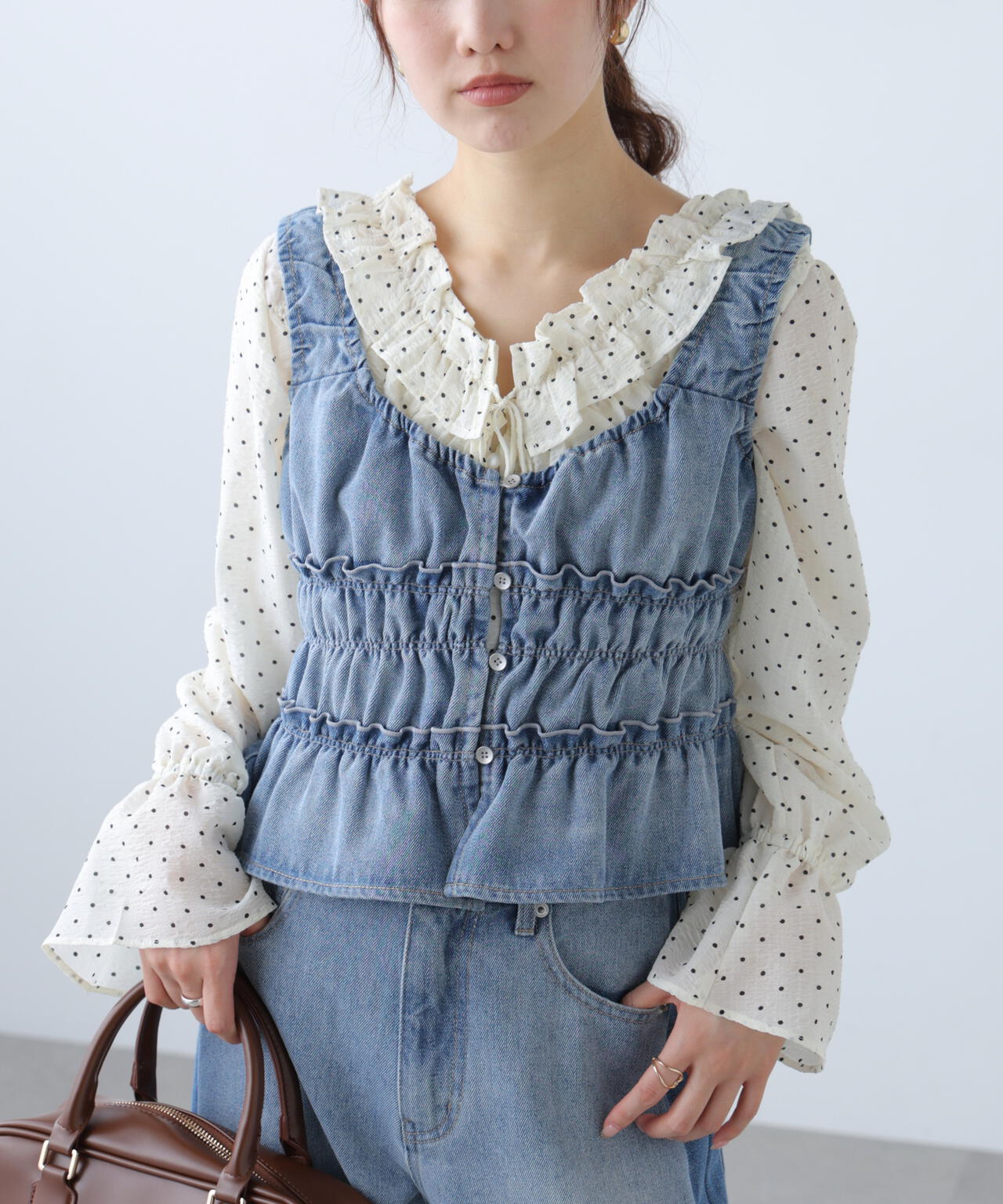 シャーリングデニムビスチェ