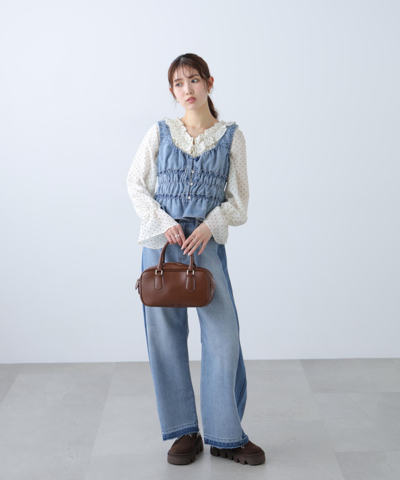 シャーリングデニムビスチェ