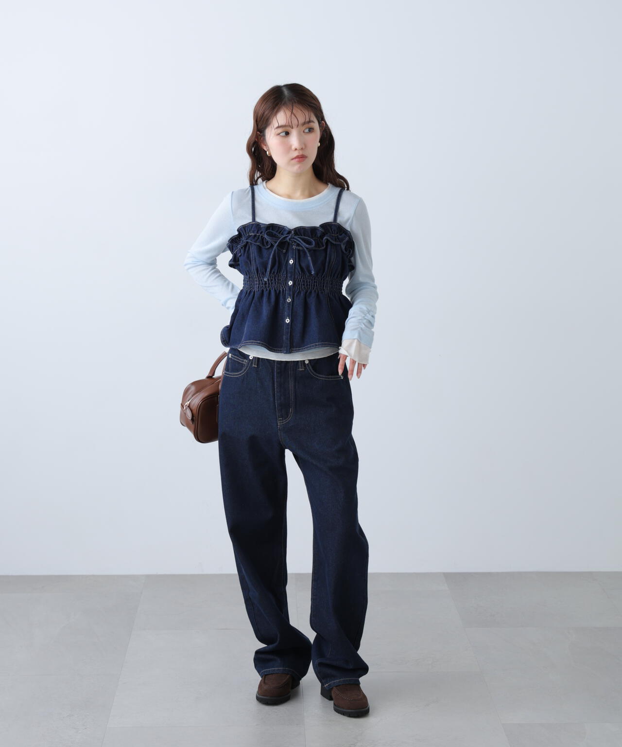 【6/12 10:00~6/15 Special Coupon 対象商品】フリルデニムビスチェ