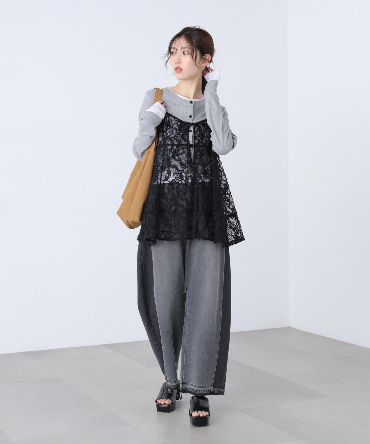 162cm 着用サイズ:FR