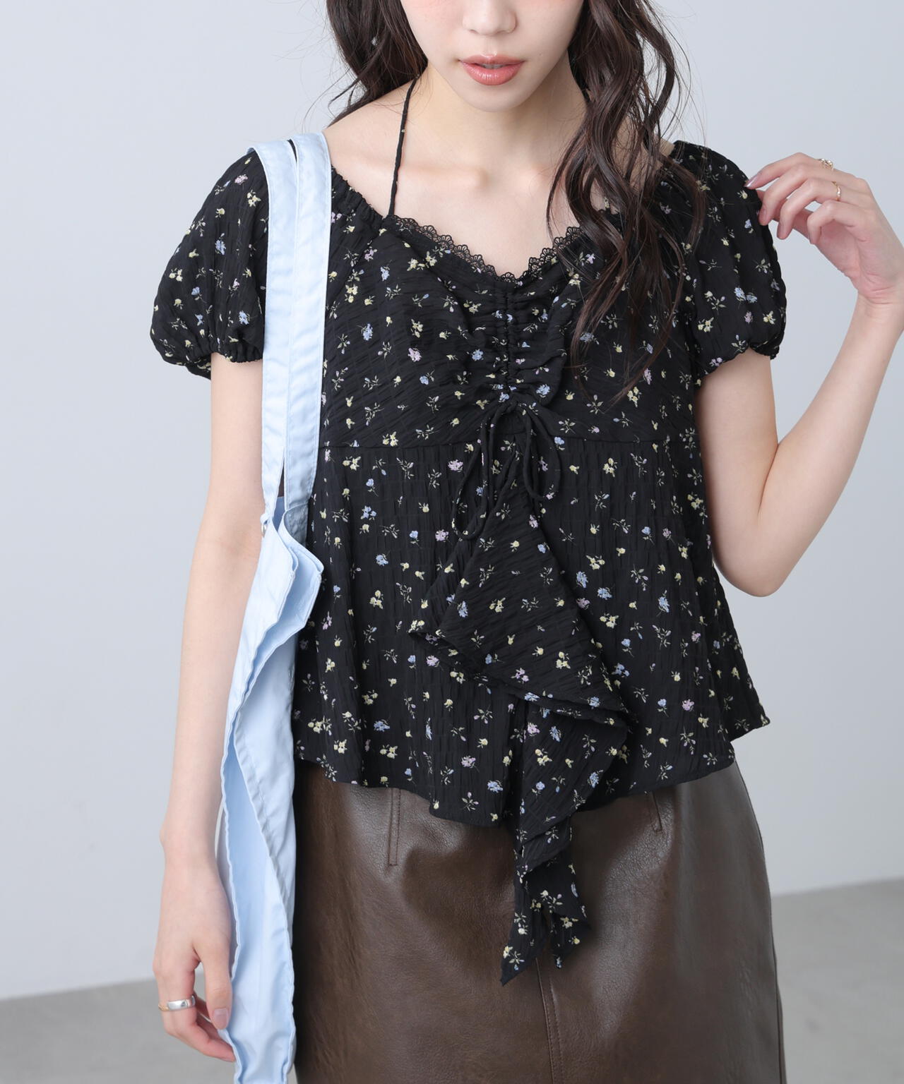 164cm 着用サイズ:FR