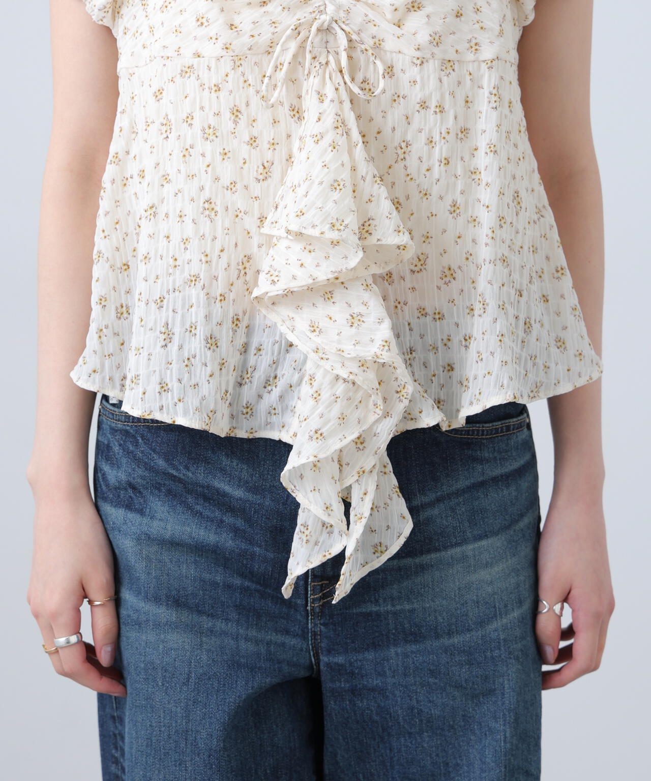 164cm 着用サイズ:FR