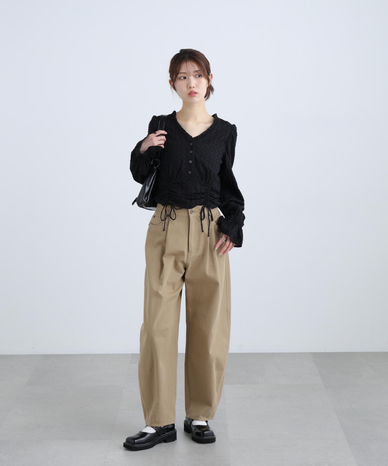 162cm 着用サイズ:FR