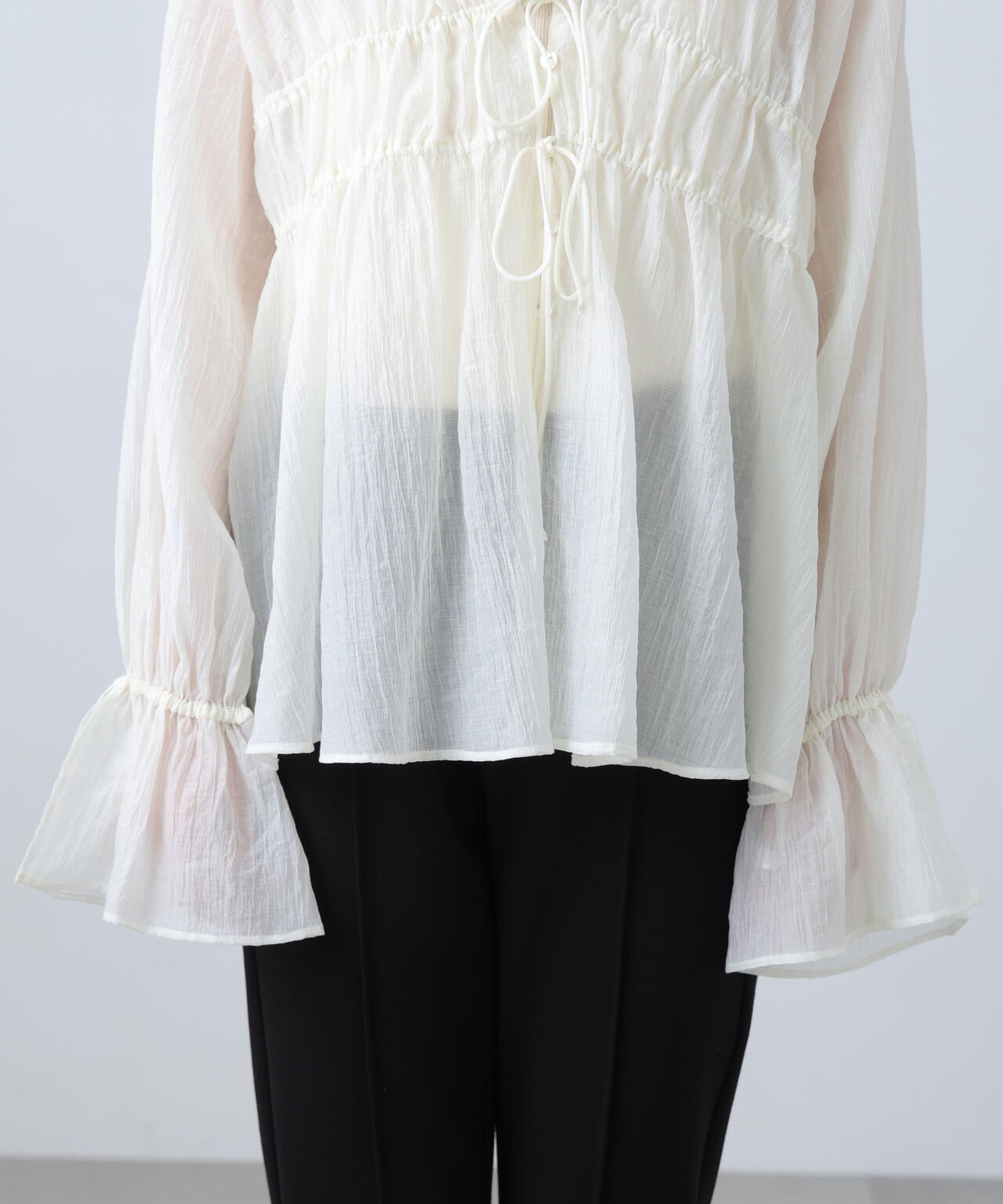 164cm 着用サイズ:FR