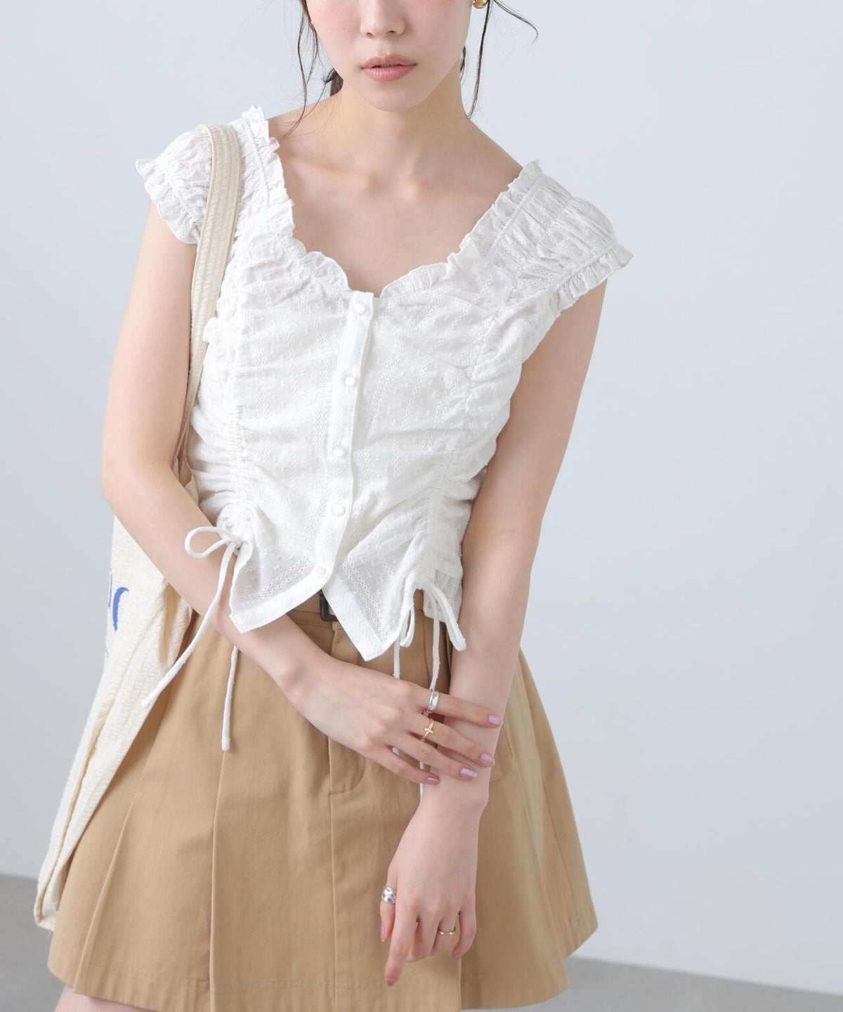 164cm 着用サイズ:FR