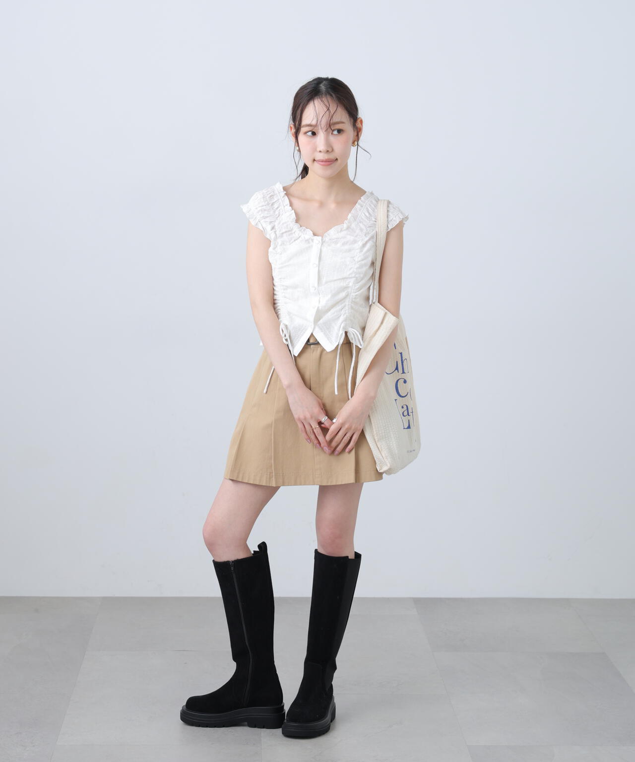 164cm 着用サイズ:FR