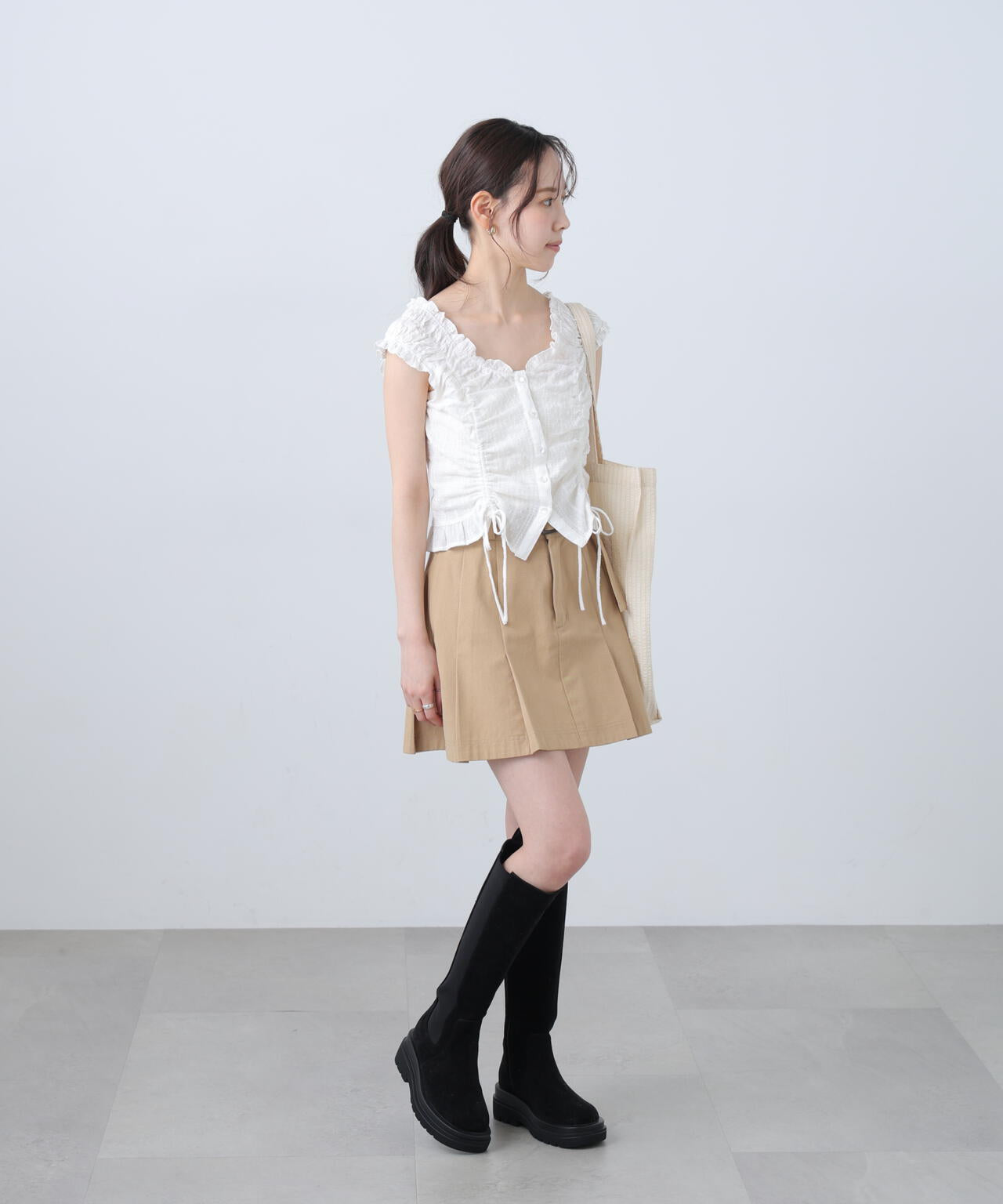 164cm 着用サイズ:FR