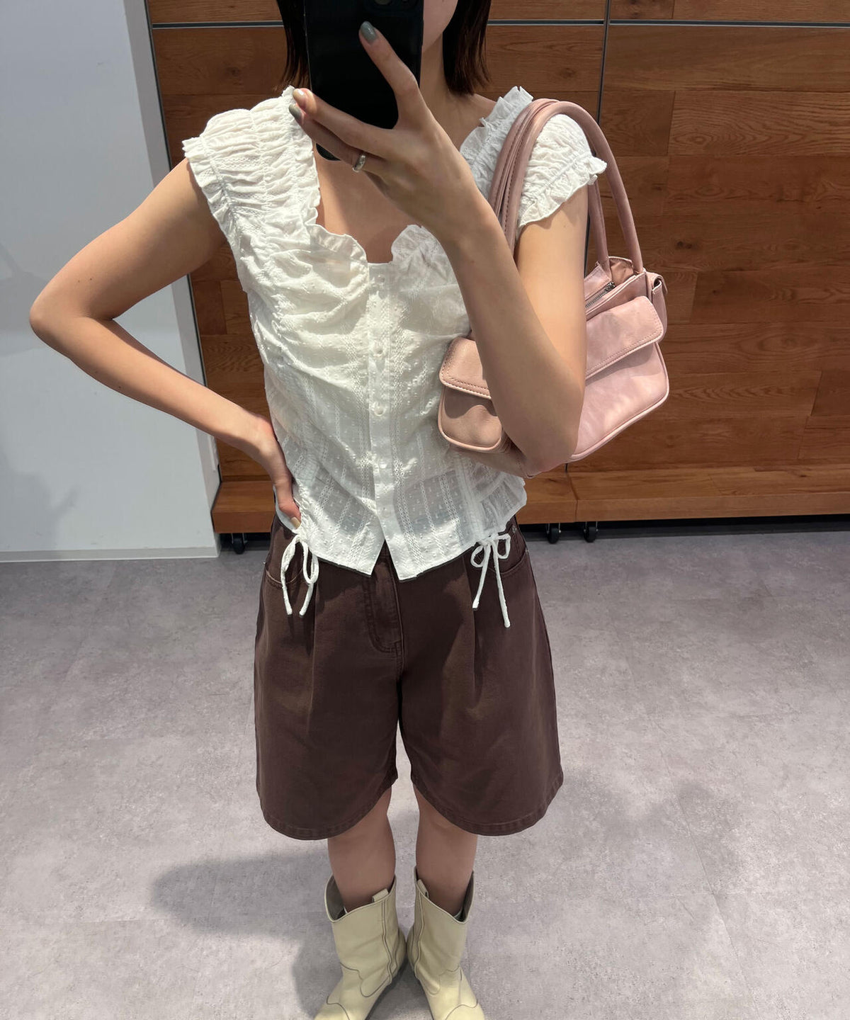 164cm 着用サイズ:FR