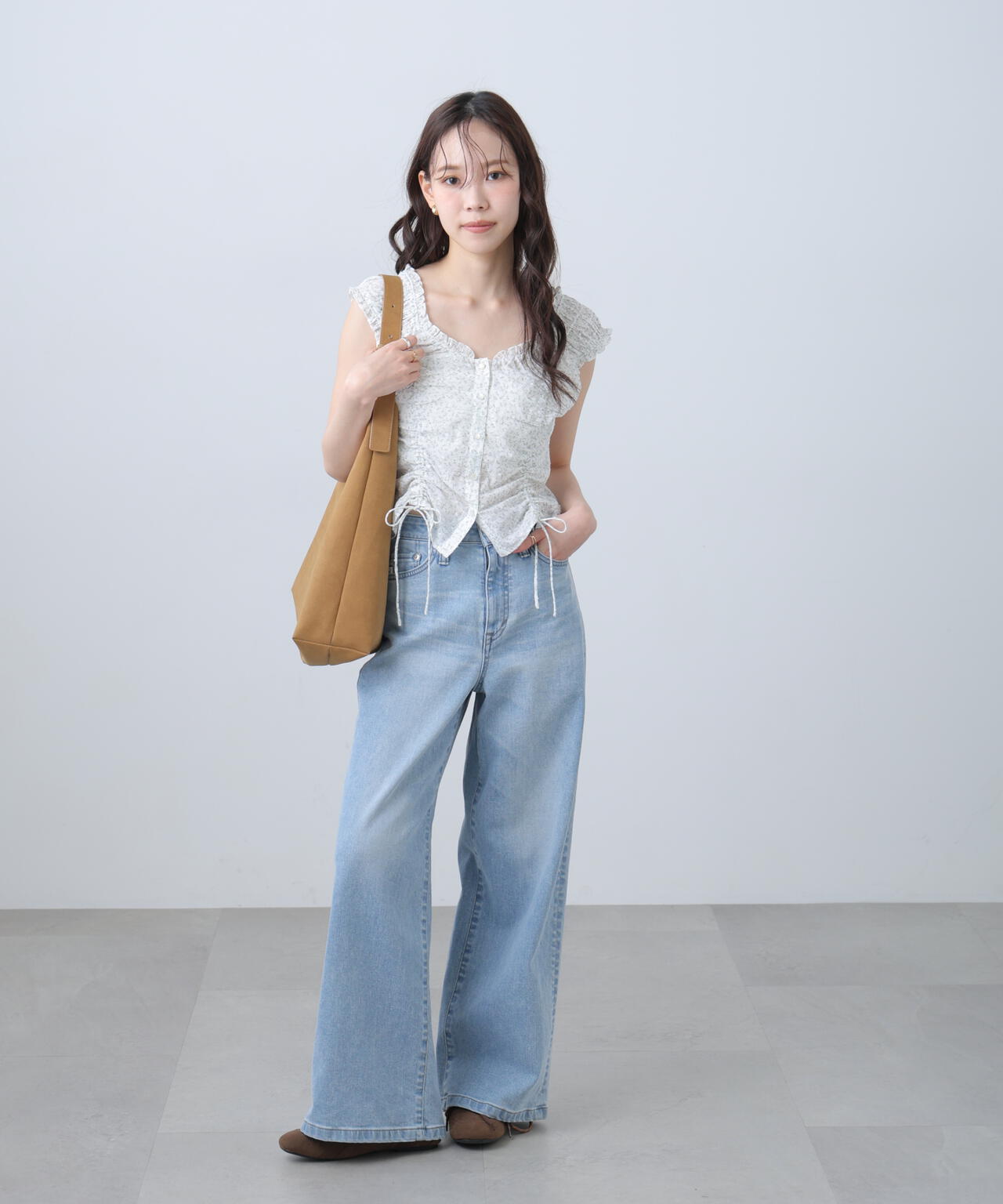 162cm 着用サイズ:FR