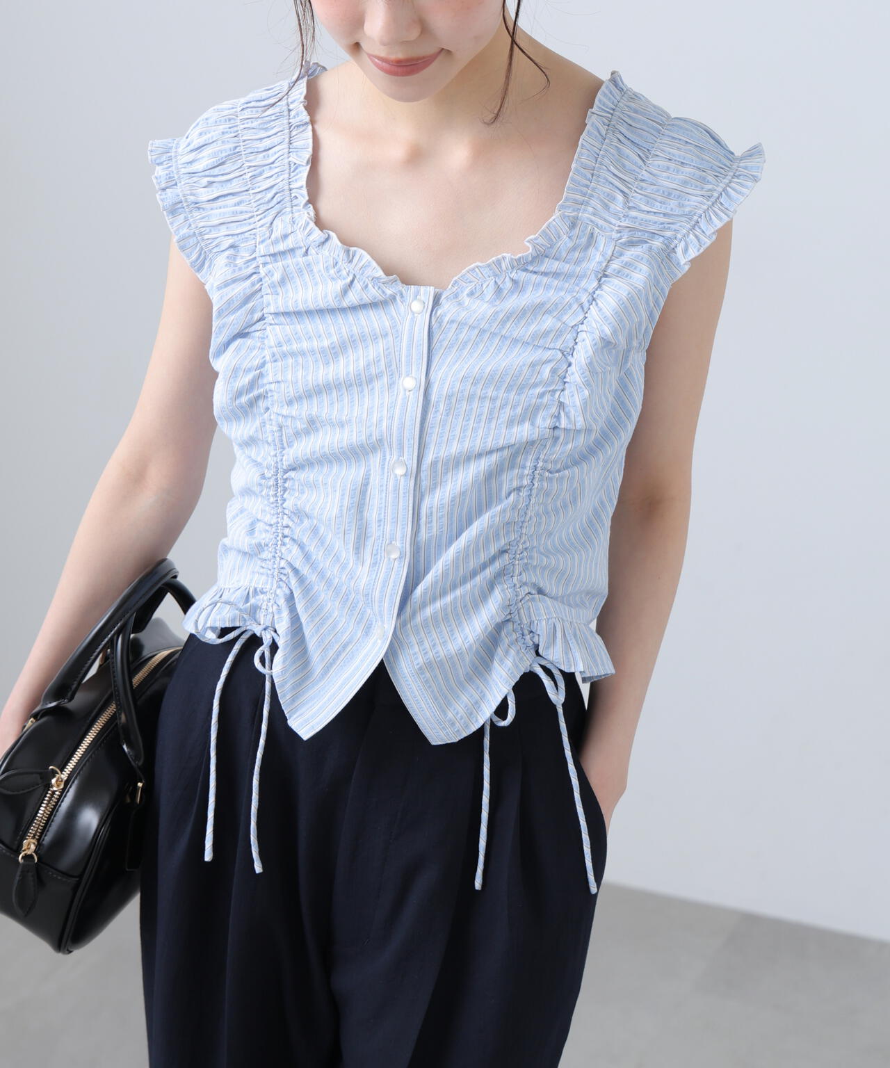 164cm 着用サイズ:FR