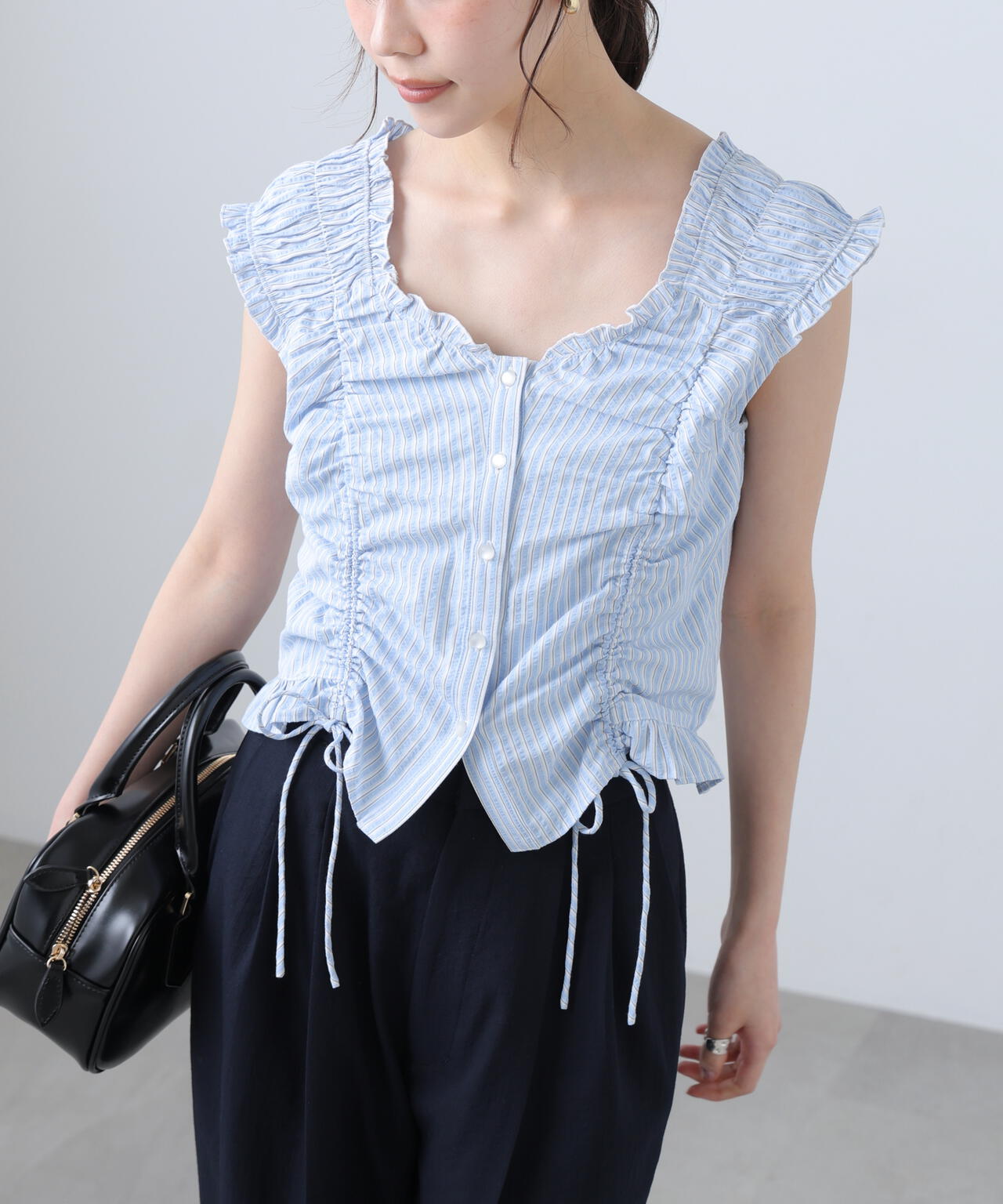 164cm 着用サイズ:FR