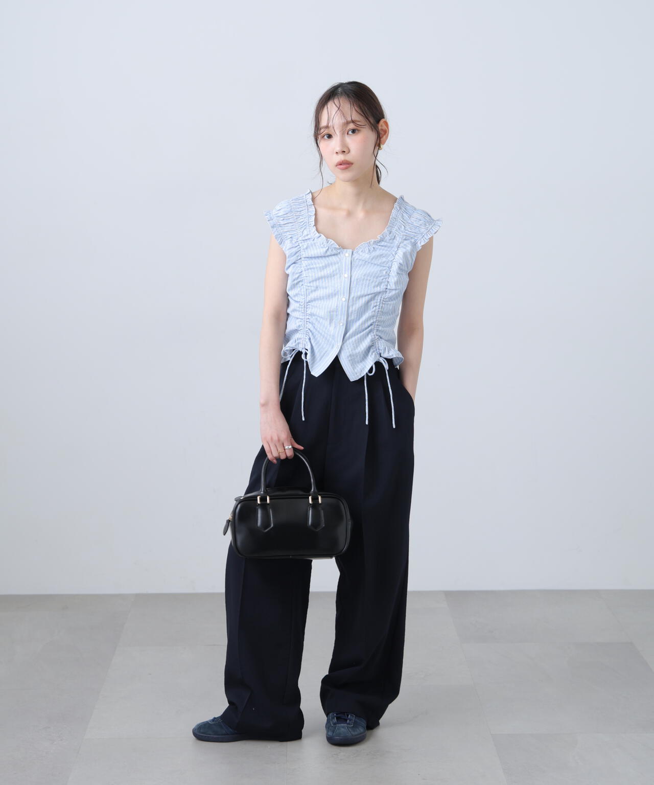 164cm 着用サイズ:FR