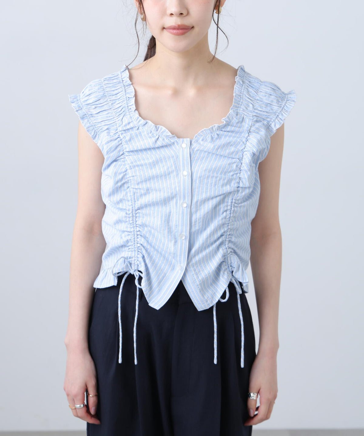 164cm 着用サイズ:FR