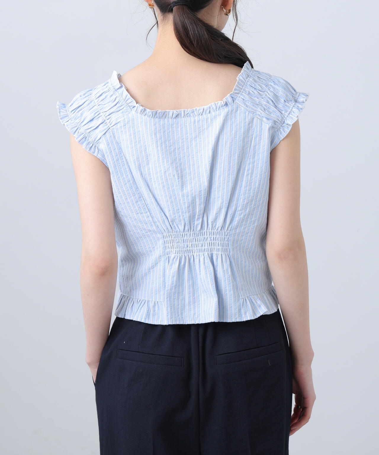 164cm 着用サイズ:FR