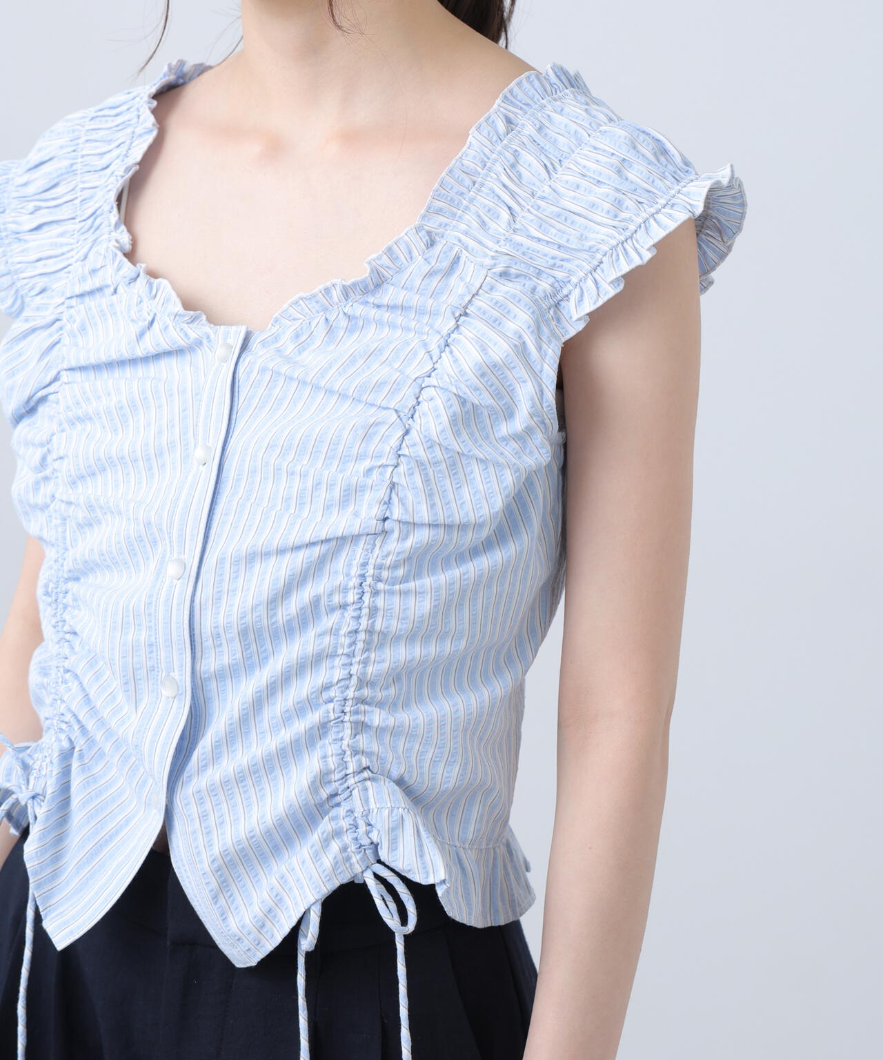 164cm 着用サイズ:FR