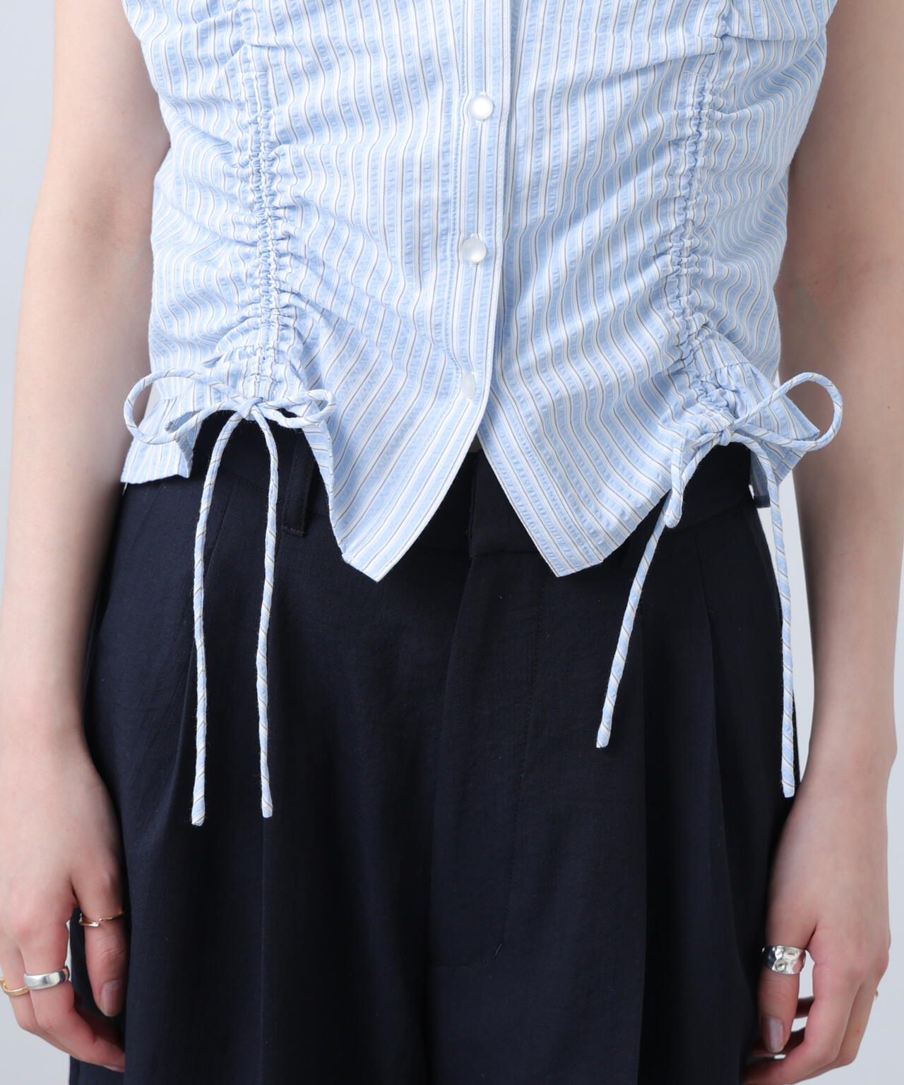 164cm 着用サイズ:FR