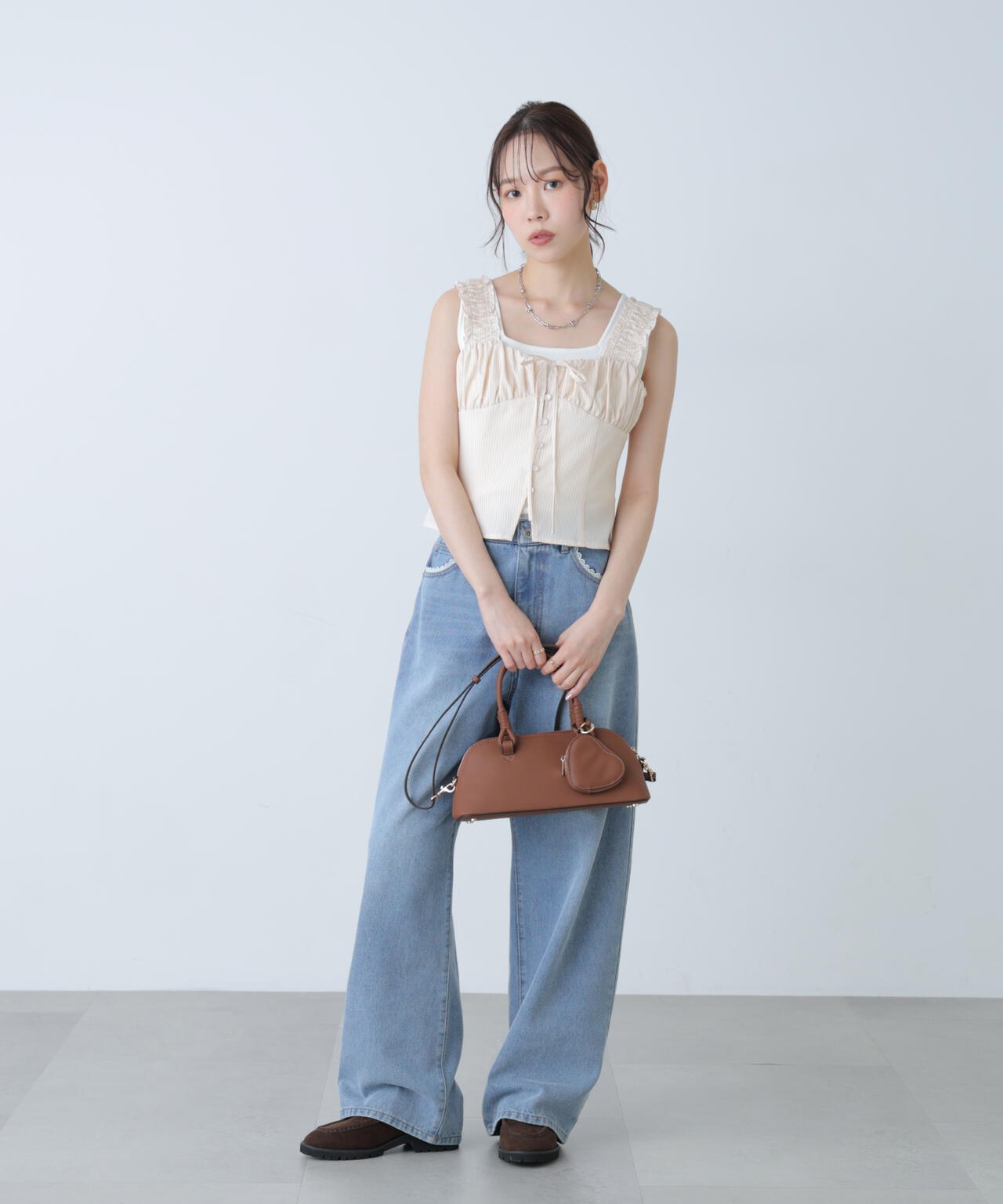164cm 着用サイズ:FR