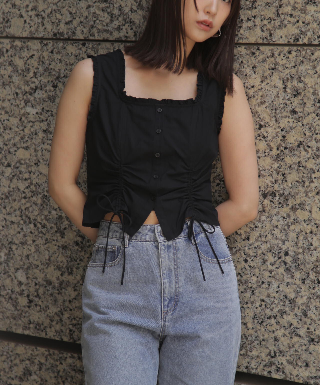 164cm 着用サイズ:FR