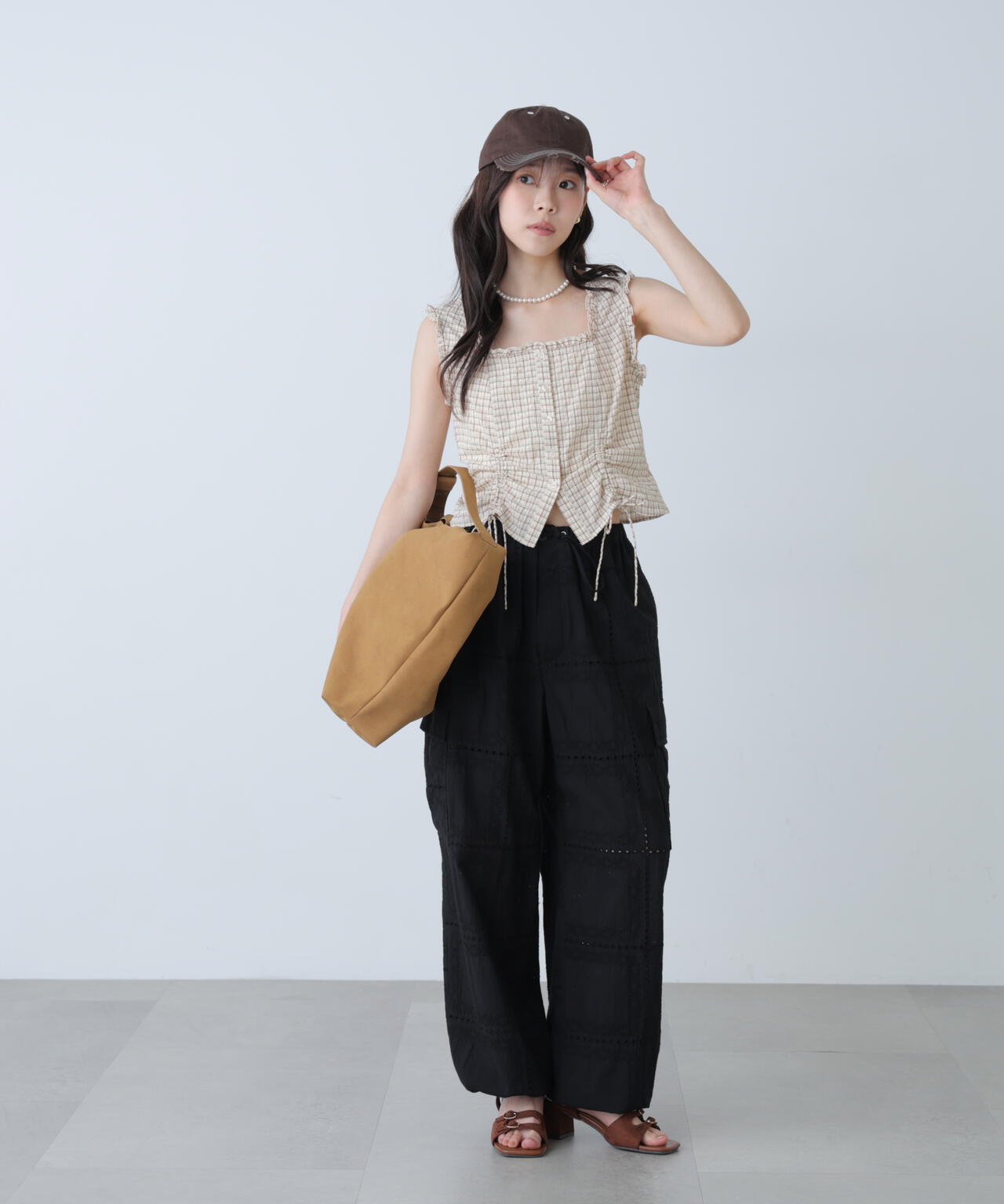 164cm 着用サイズ:FR